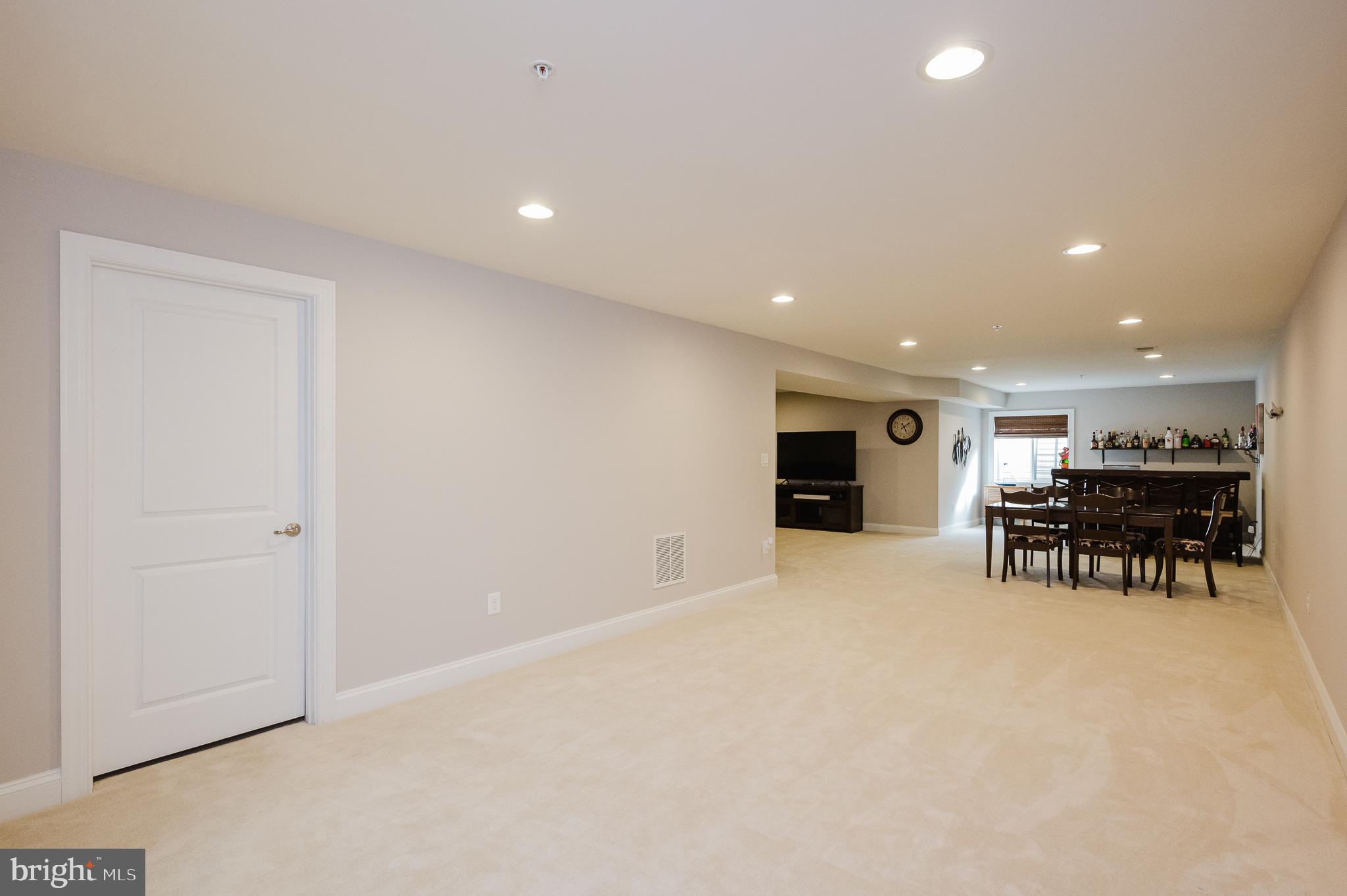 FALLSTON COMMONS - Residential