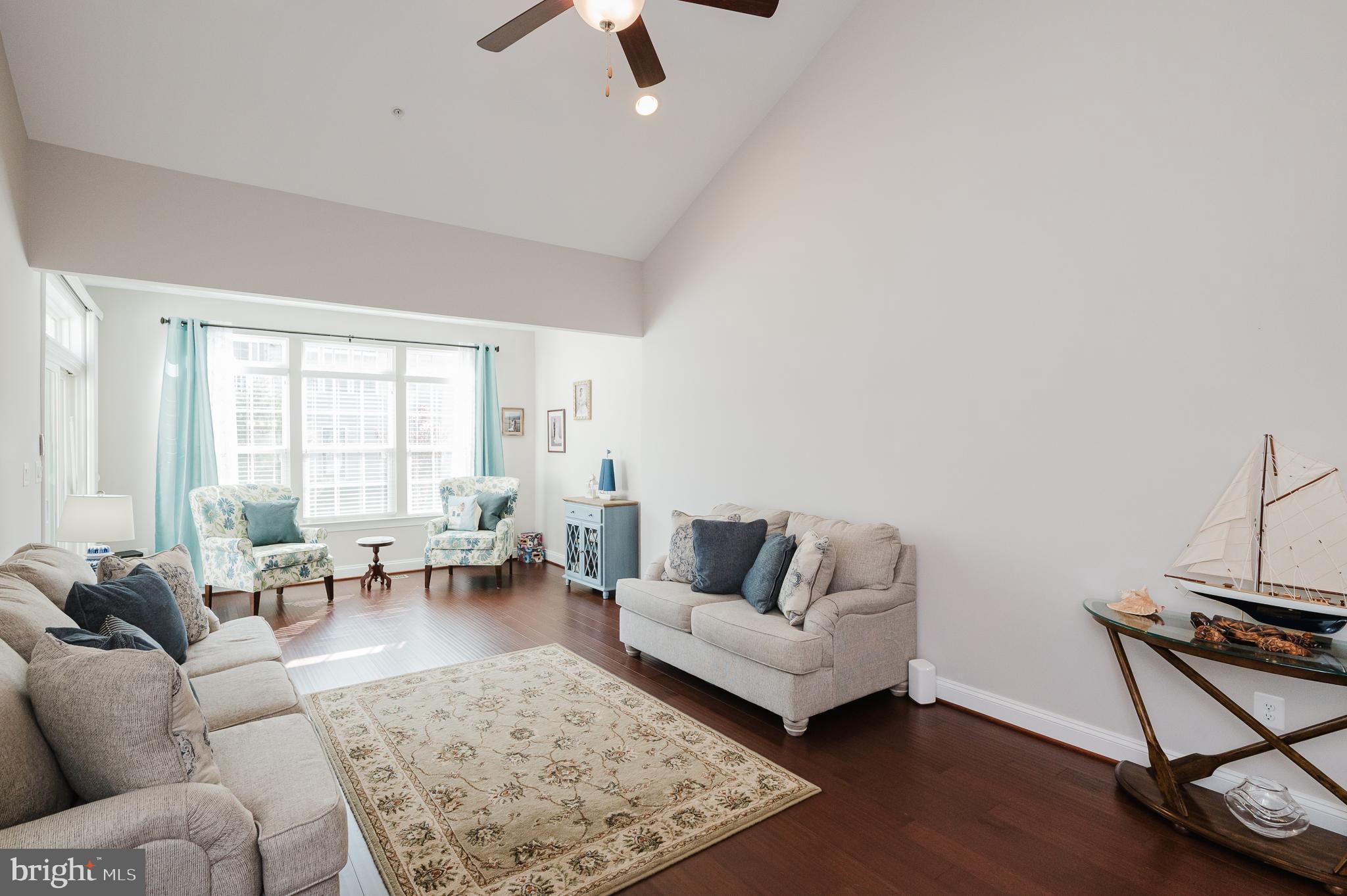 FALLSTON COMMONS - Residential