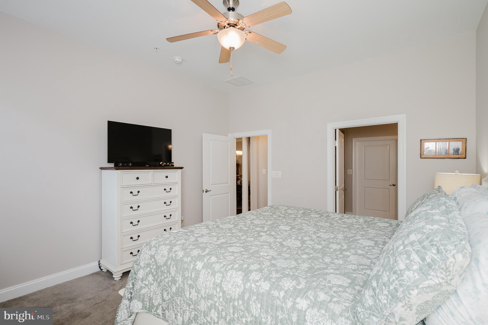 FALLSTON COMMONS - Residential