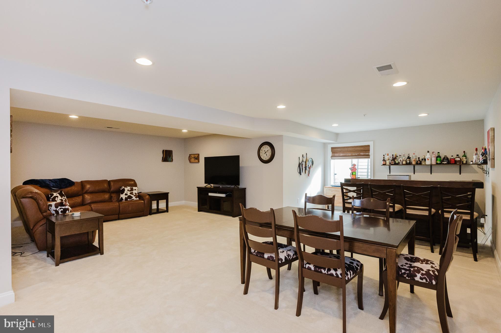 FALLSTON COMMONS - Residential