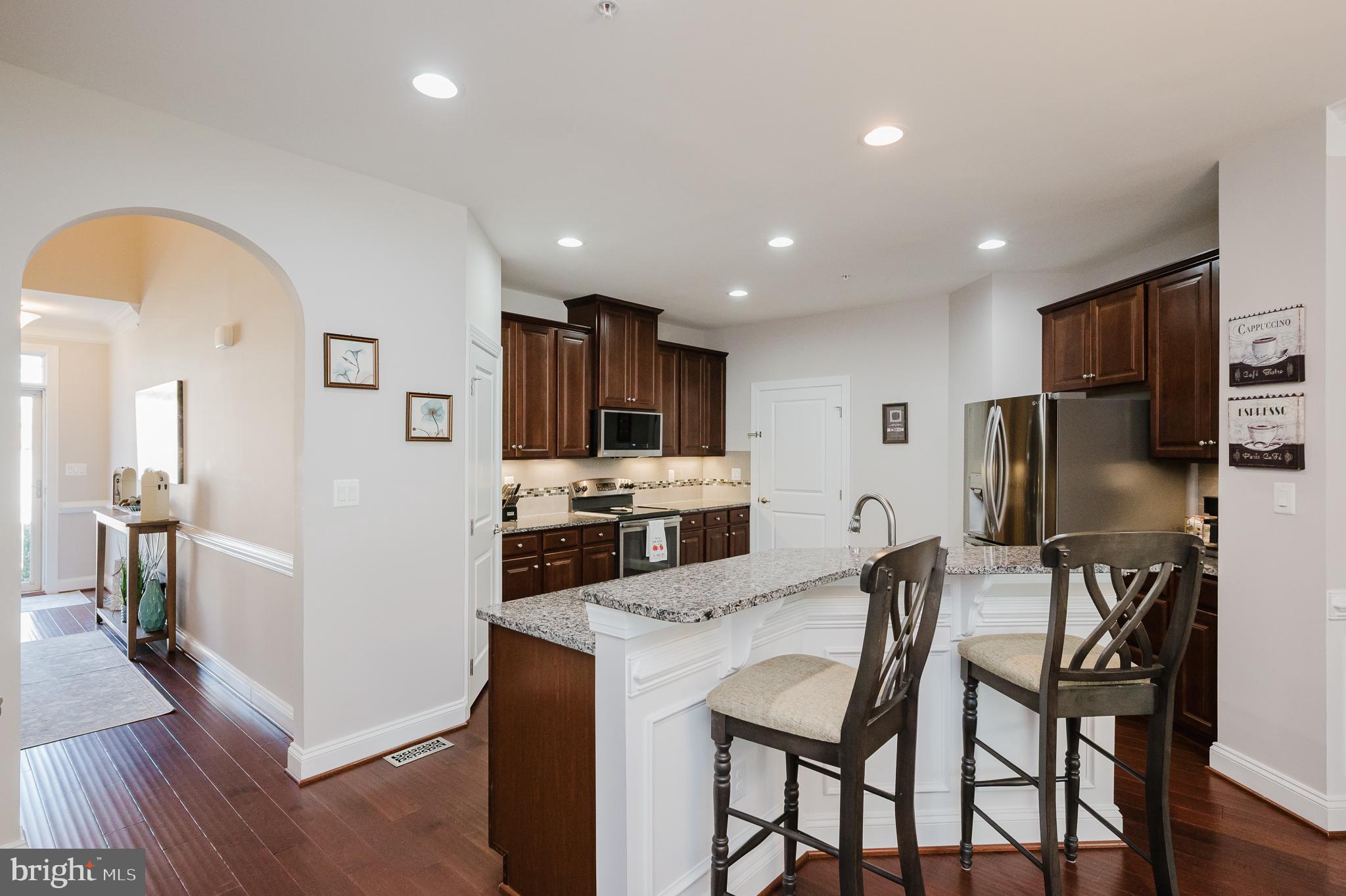 FALLSTON COMMONS - Residential