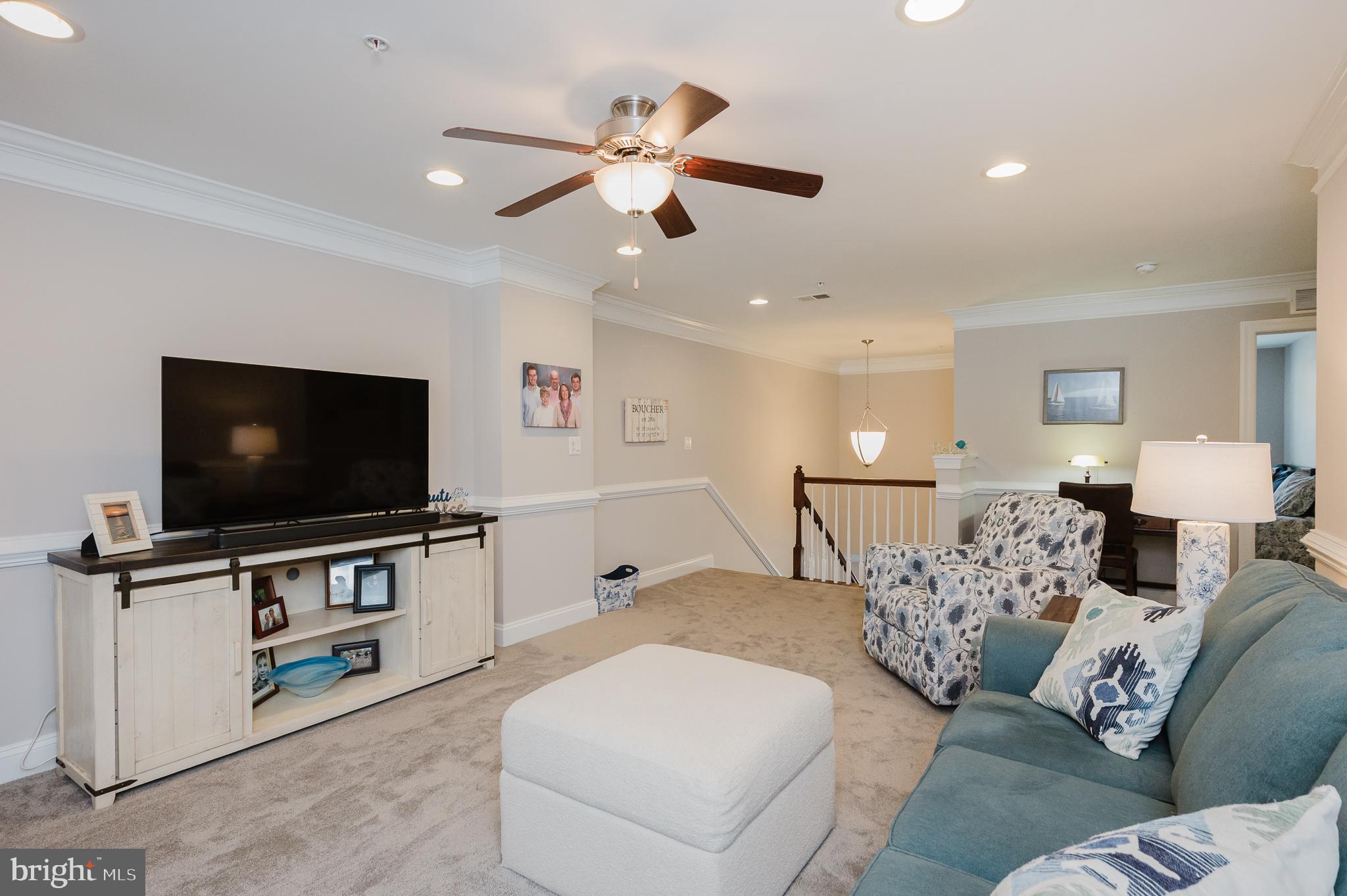 FALLSTON COMMONS - Residential