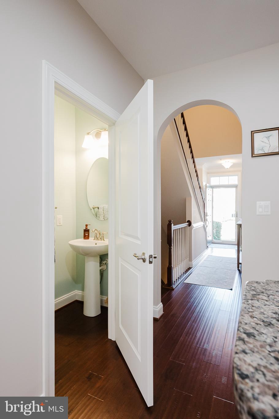 FALLSTON COMMONS - Residential