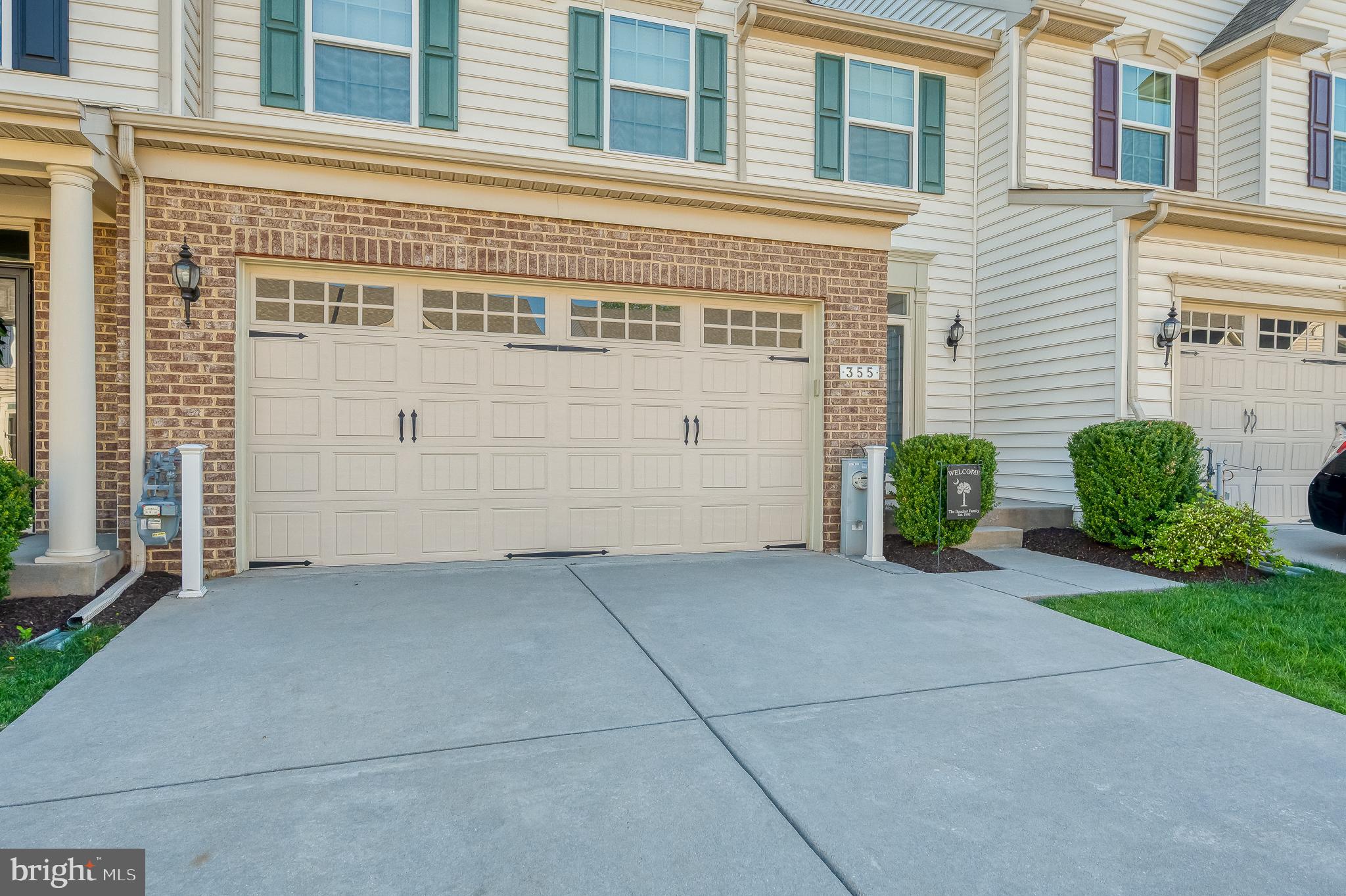FALLSTON COMMONS - Residential