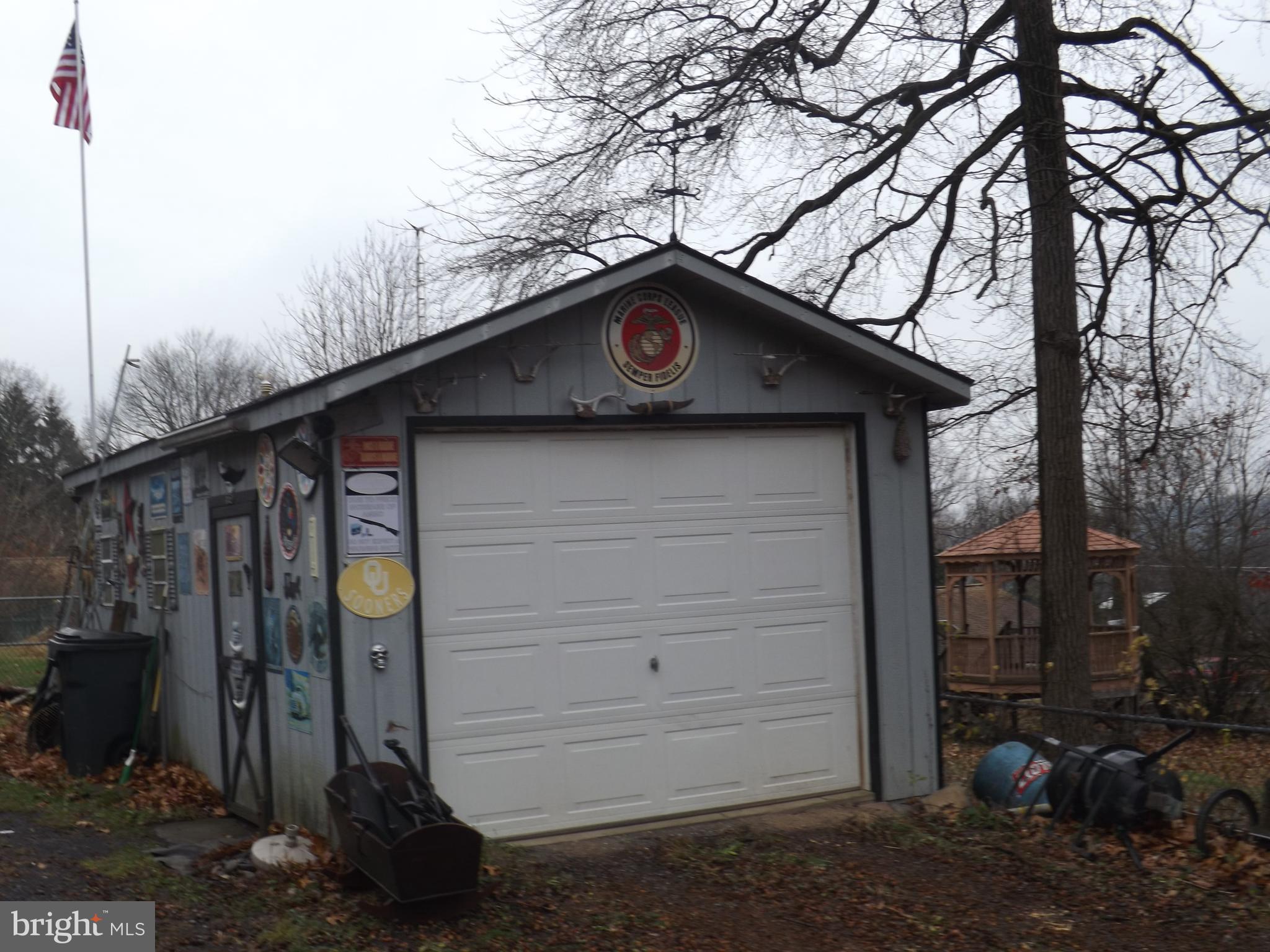 NORTH MANHEIM TWP - Residential