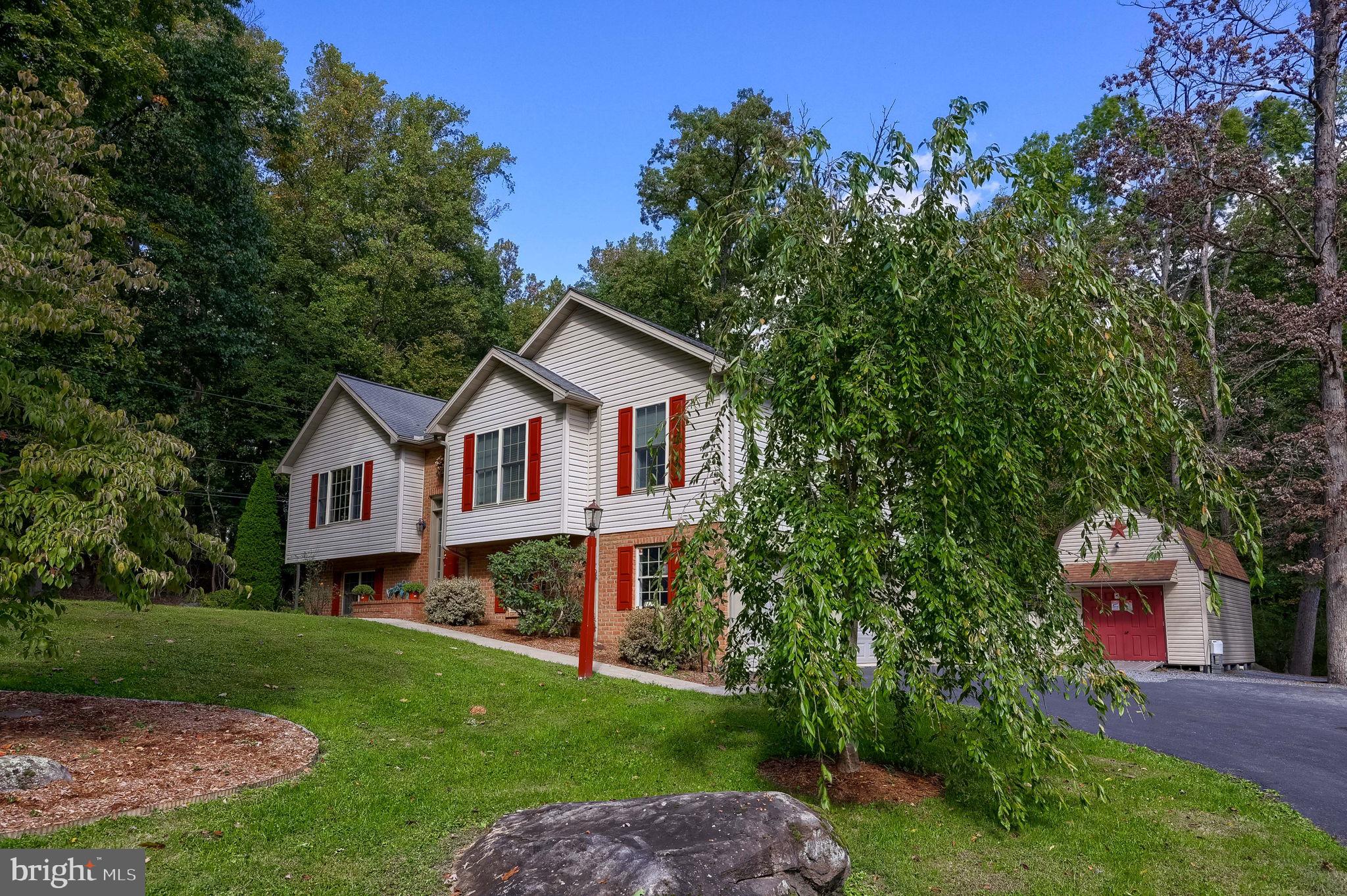 1475 TURNPIKE RD