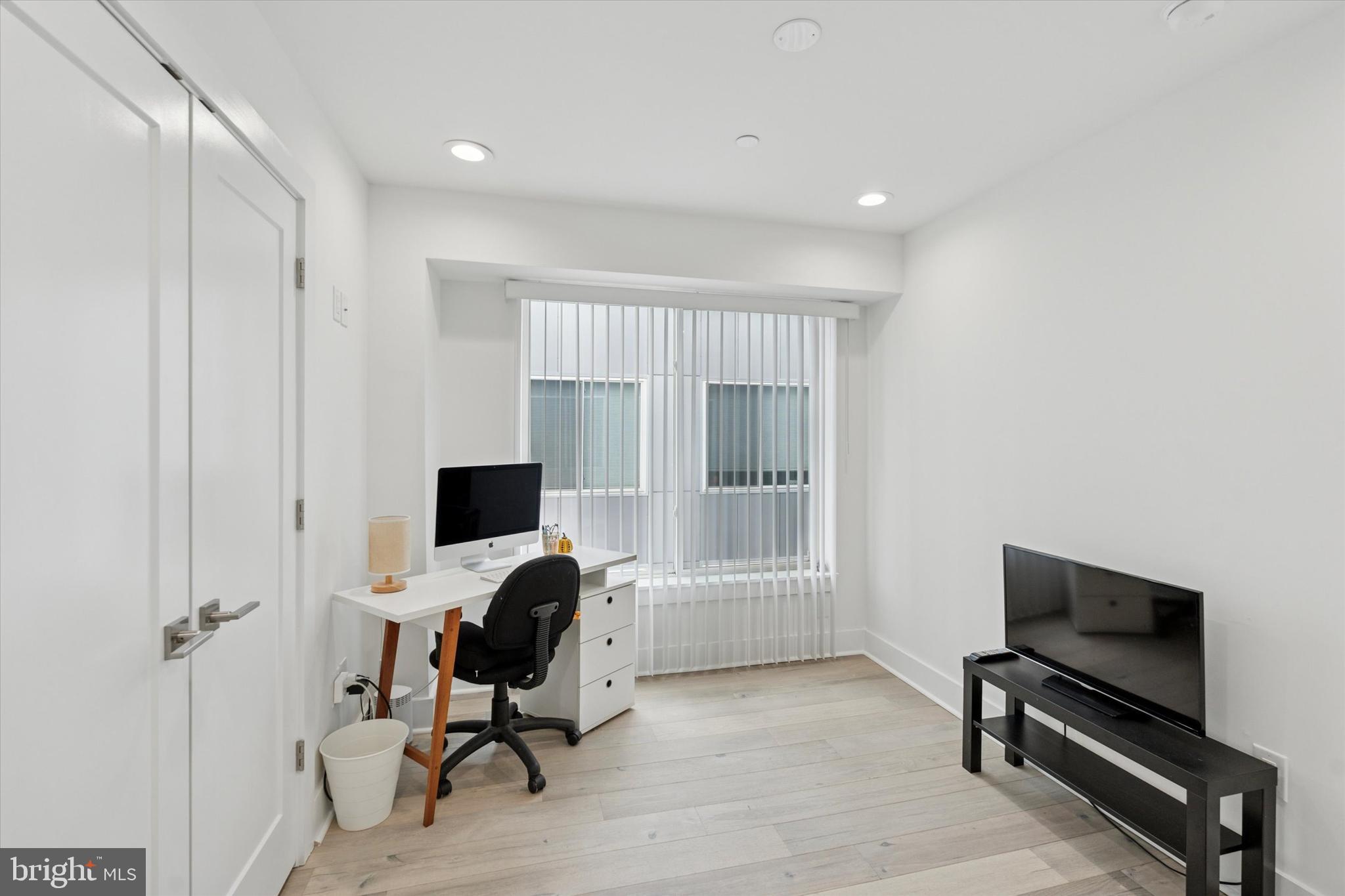 PHILADELPHIA (NORTH) - Residential