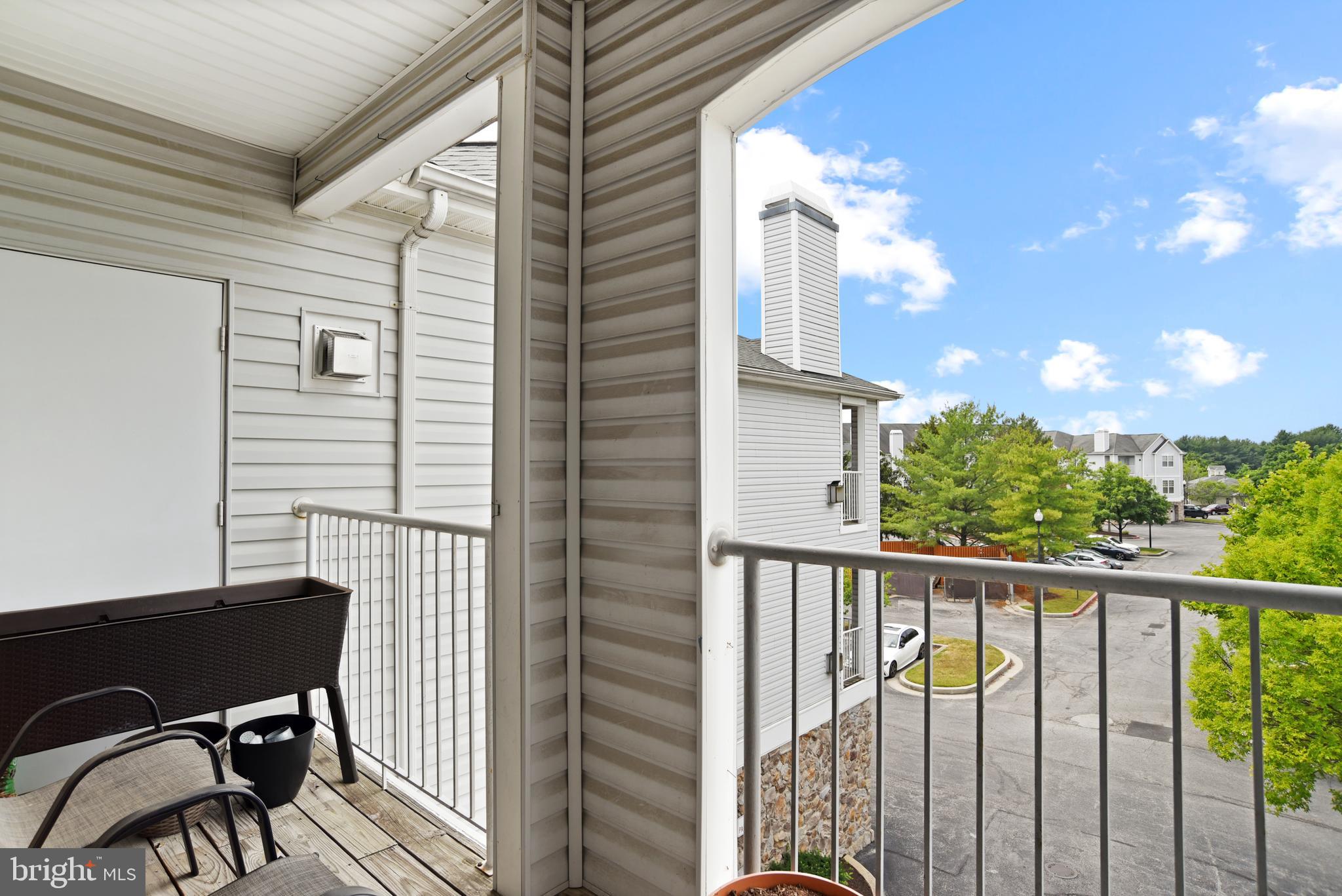 DEVON COURT - Residential