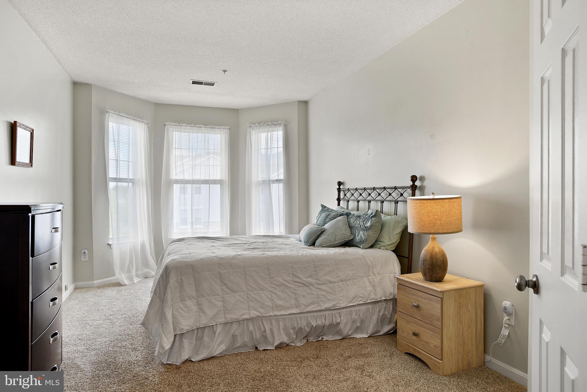 DEVON COURT - Residential