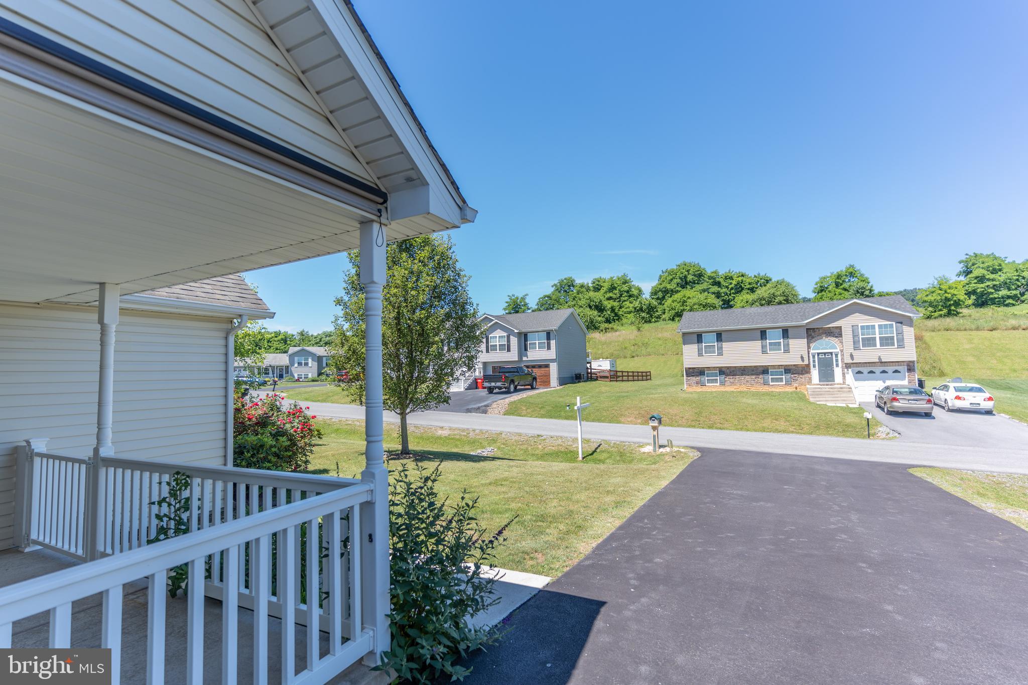 PEBBLE RIDGE - Residential