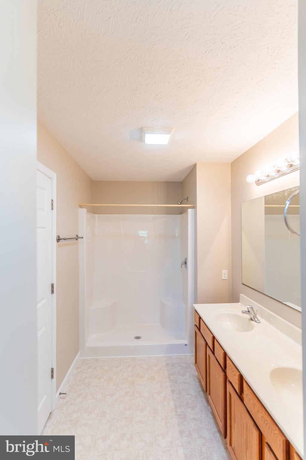 PEBBLE RIDGE - Residential