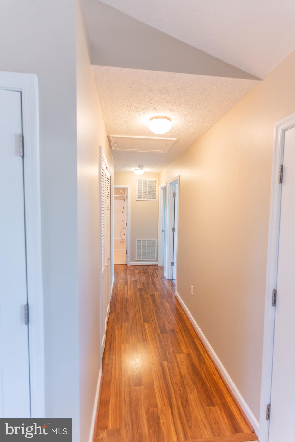 PEBBLE RIDGE - Residential