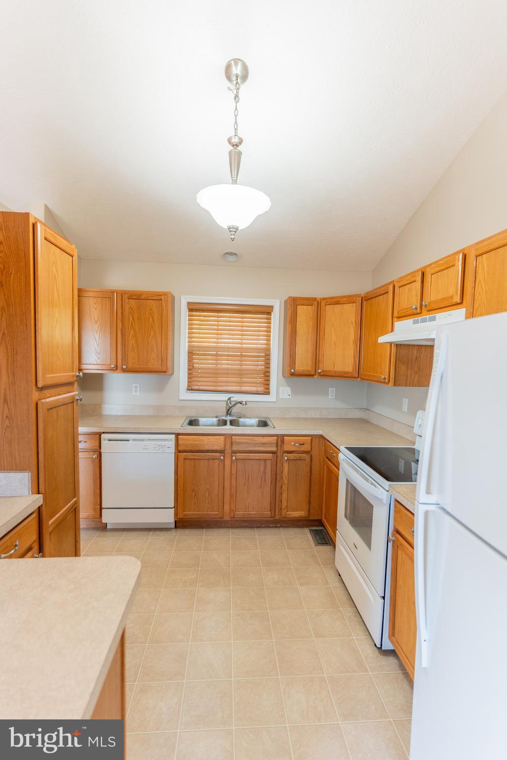 PEBBLE RIDGE - Residential