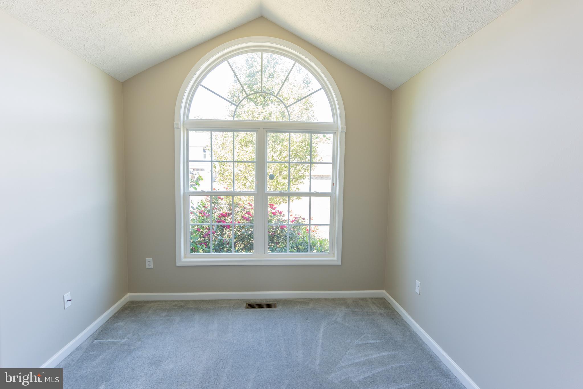 PEBBLE RIDGE - Residential