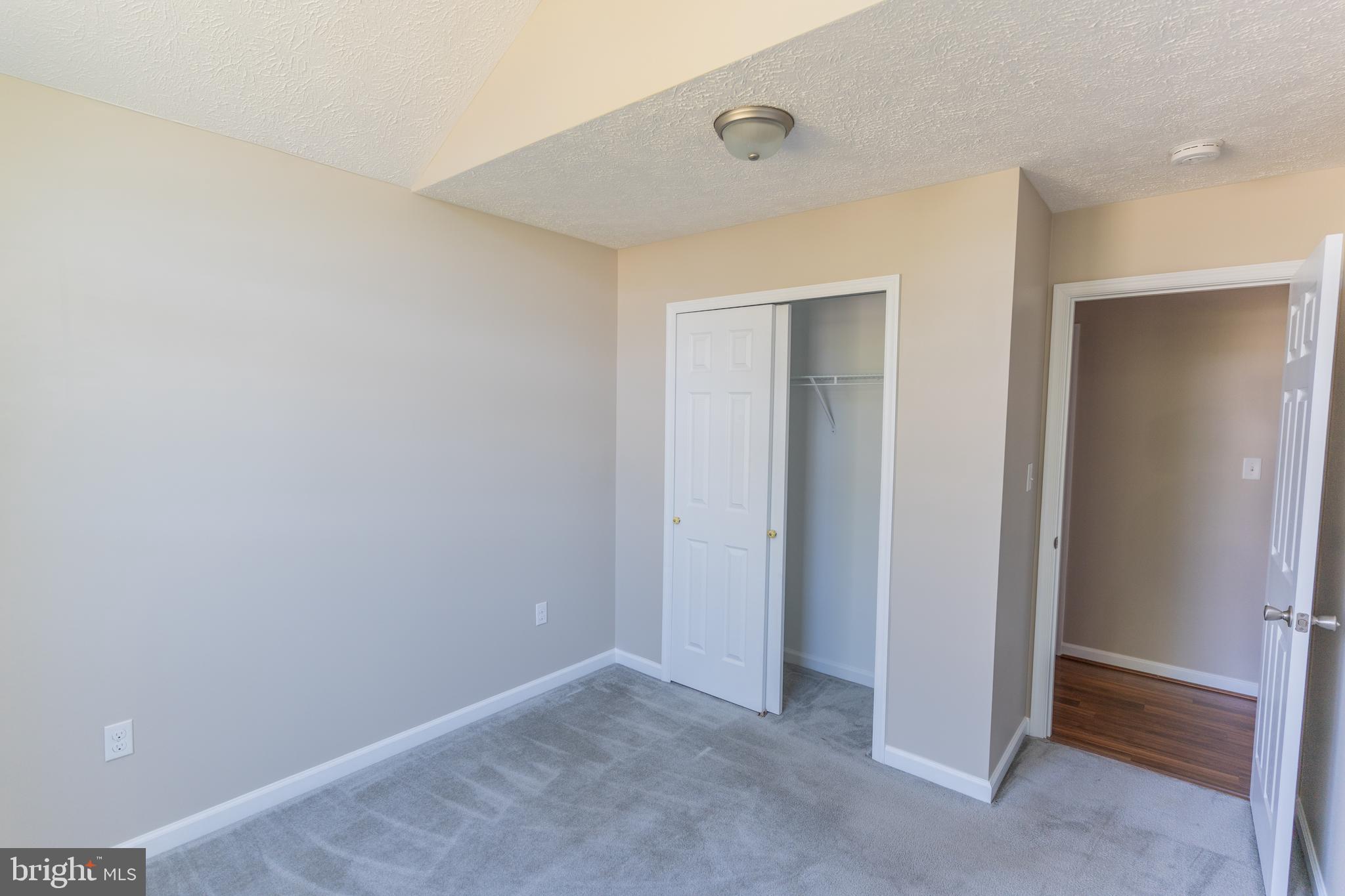 PEBBLE RIDGE - Residential