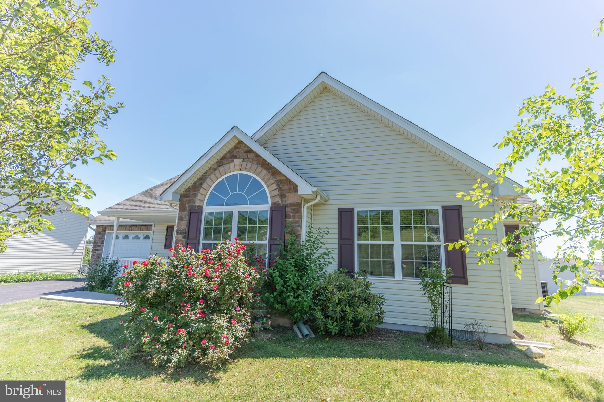 PEBBLE RIDGE - Residential