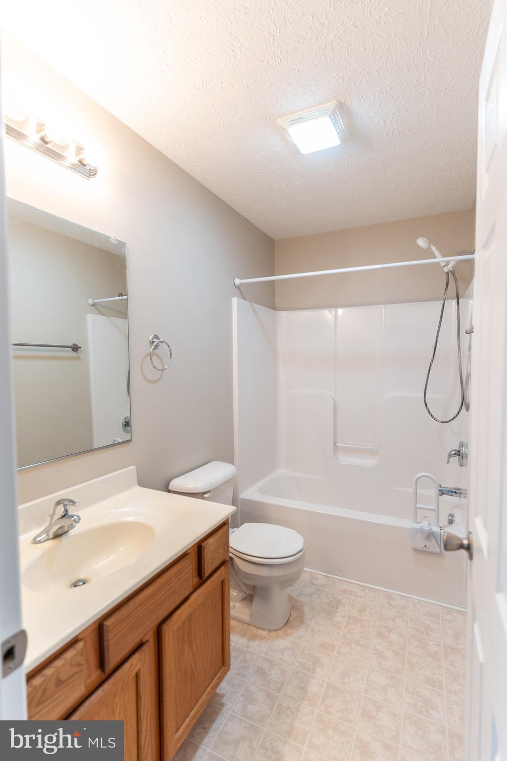 PEBBLE RIDGE - Residential