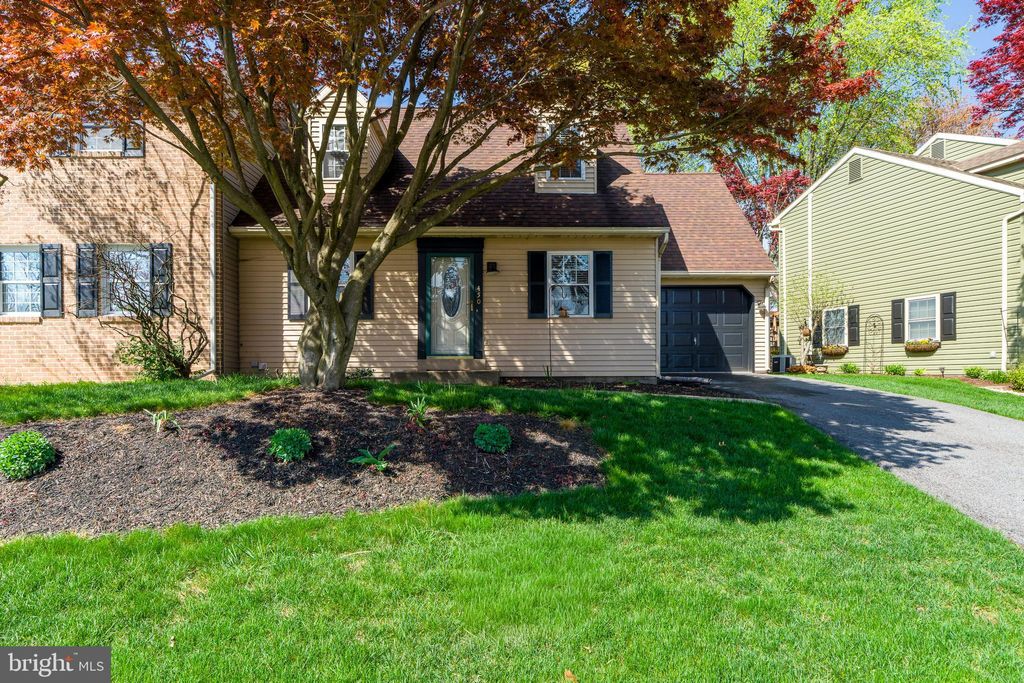 Photo of 450 Daisy Lane, LANCASTER, PA 17602 (MLS # PALA2086404)