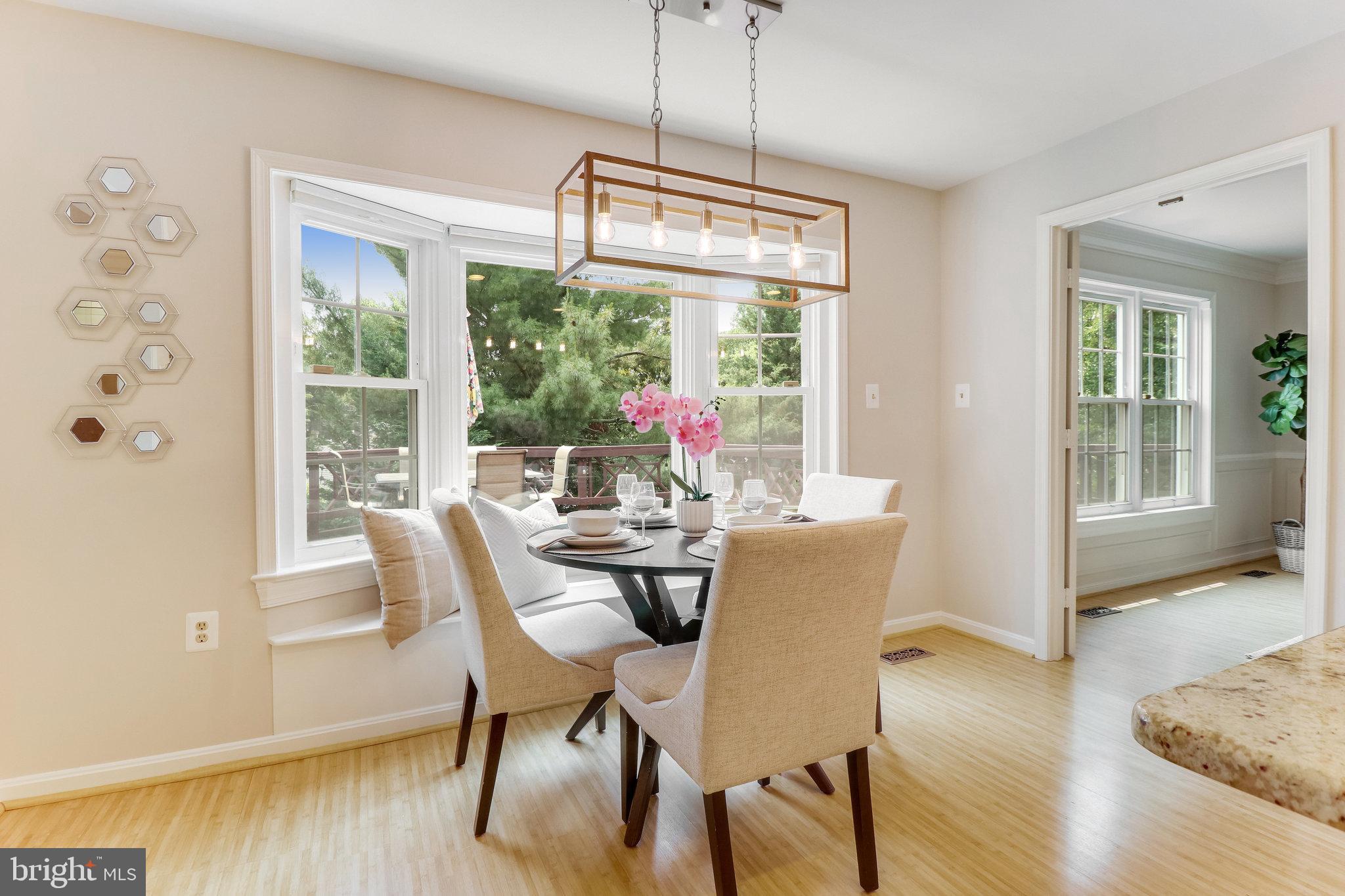 EMBASSY COURT - Residential