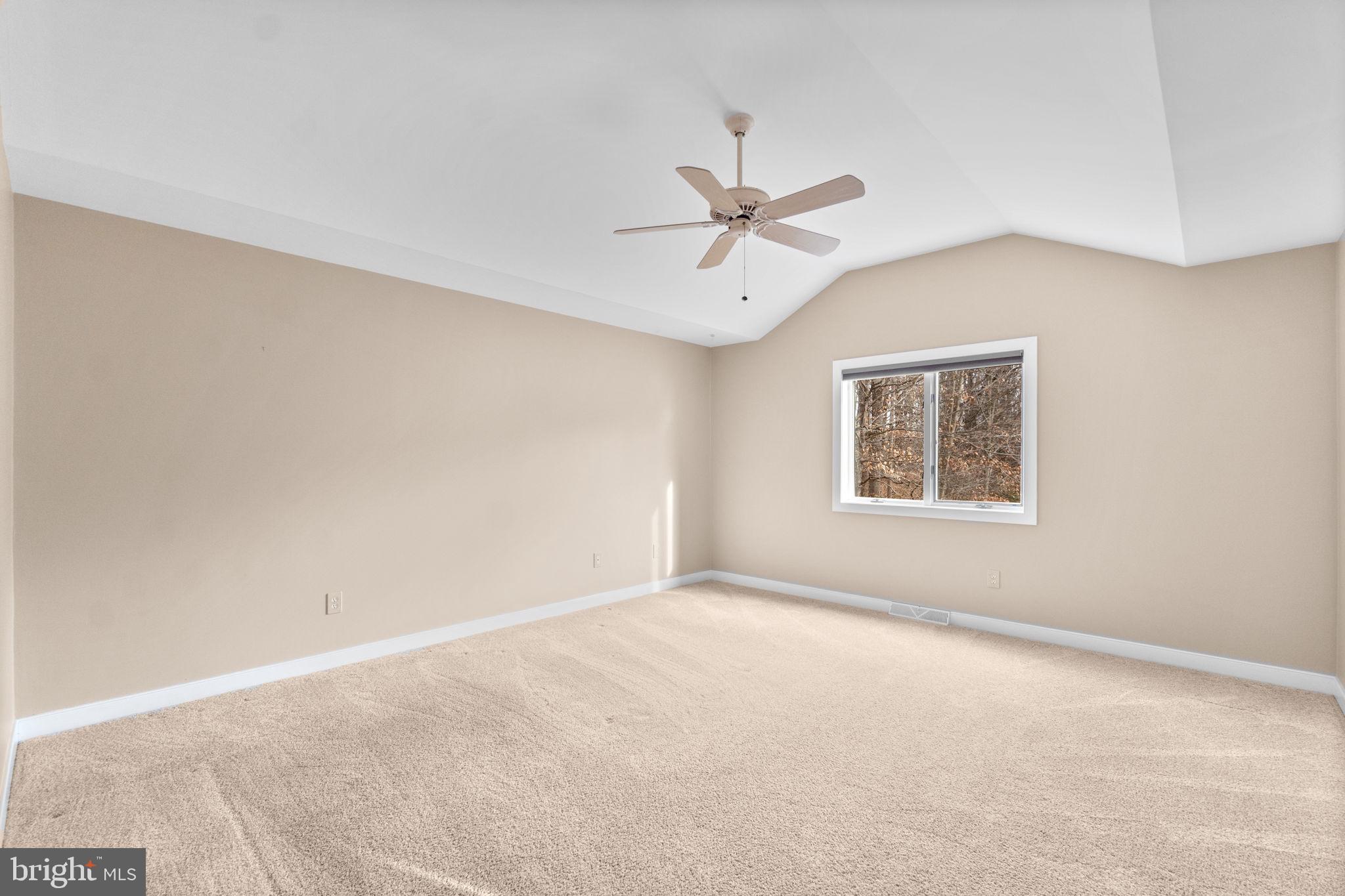 WOODSTOCK RIDGE ESTATES - Residential