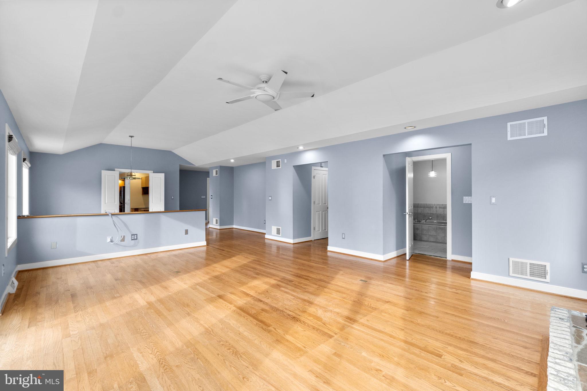 WOODSTOCK RIDGE ESTATES - Residential