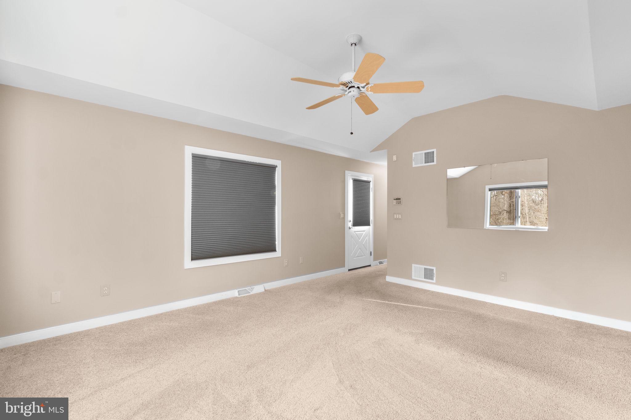 WOODSTOCK RIDGE ESTATES - Residential