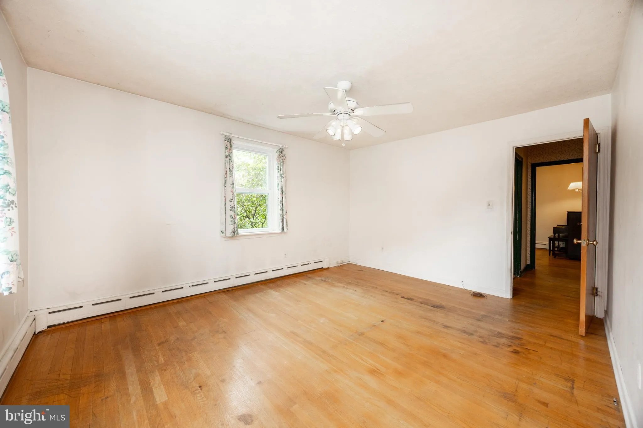 Souderton, Pennsylvania 18964, United States, 4 Bedrooms Bedrooms, ,2 BathroomsBathrooms,Residential,Coming Soon,149655