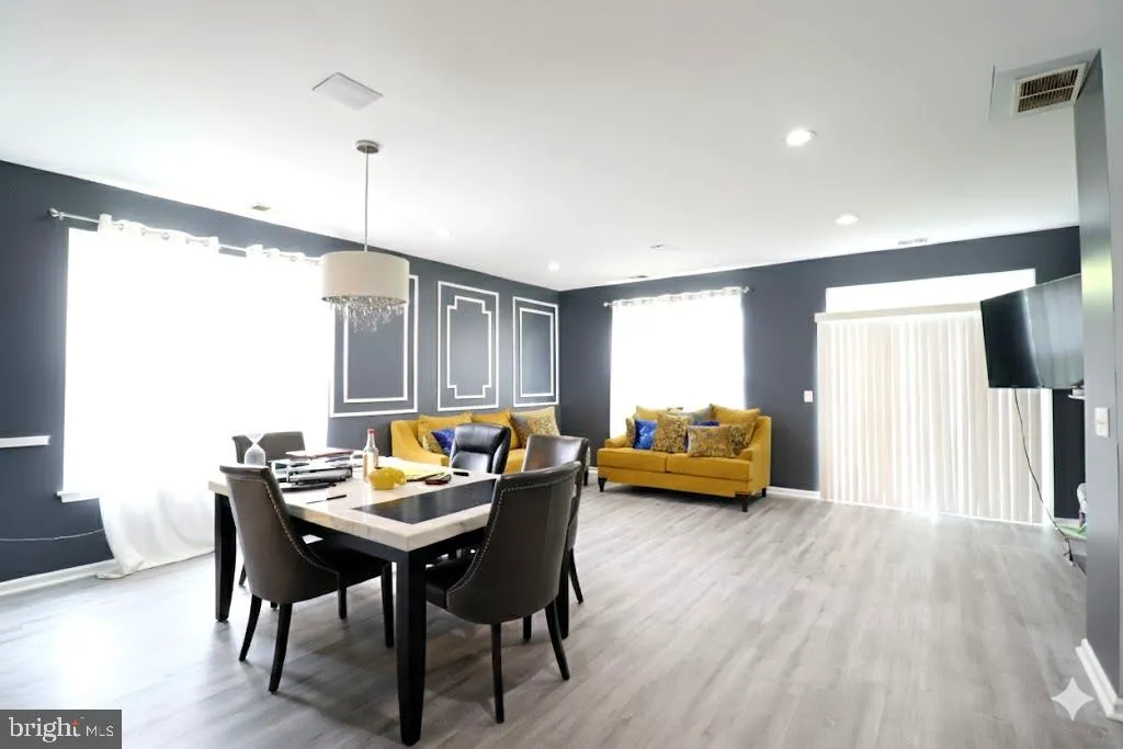 Williamstown, New Jersey 08094, United States, 3 Bedrooms Bedrooms, ,4 BathroomsBathrooms,Residential,Active,234176