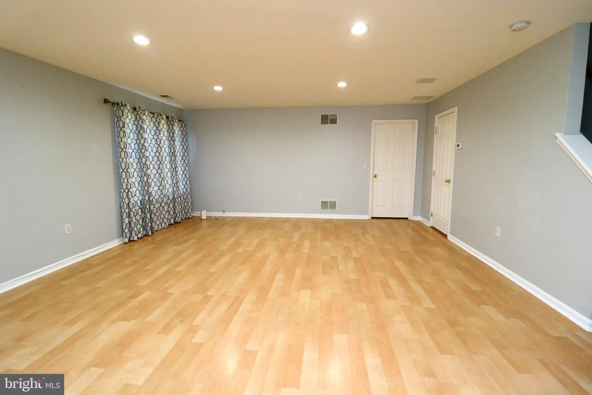 Williamstown, New Jersey 08094, United States, 3 Bedrooms Bedrooms, ,4 BathroomsBathrooms,Residential,Active,234176