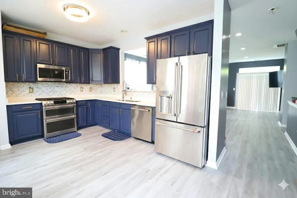 Williamstown, New Jersey 08094, United States, 3 Bedrooms Bedrooms, ,4 BathroomsBathrooms,Residential,Active,234176