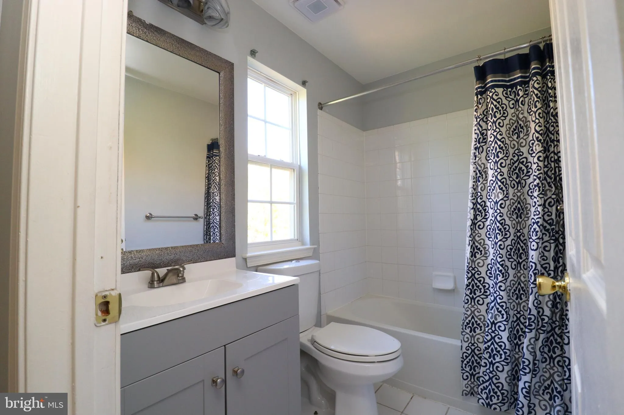 Williamstown, New Jersey 08094, United States, 3 Bedrooms Bedrooms, ,4 BathroomsBathrooms,Residential,Active,234176