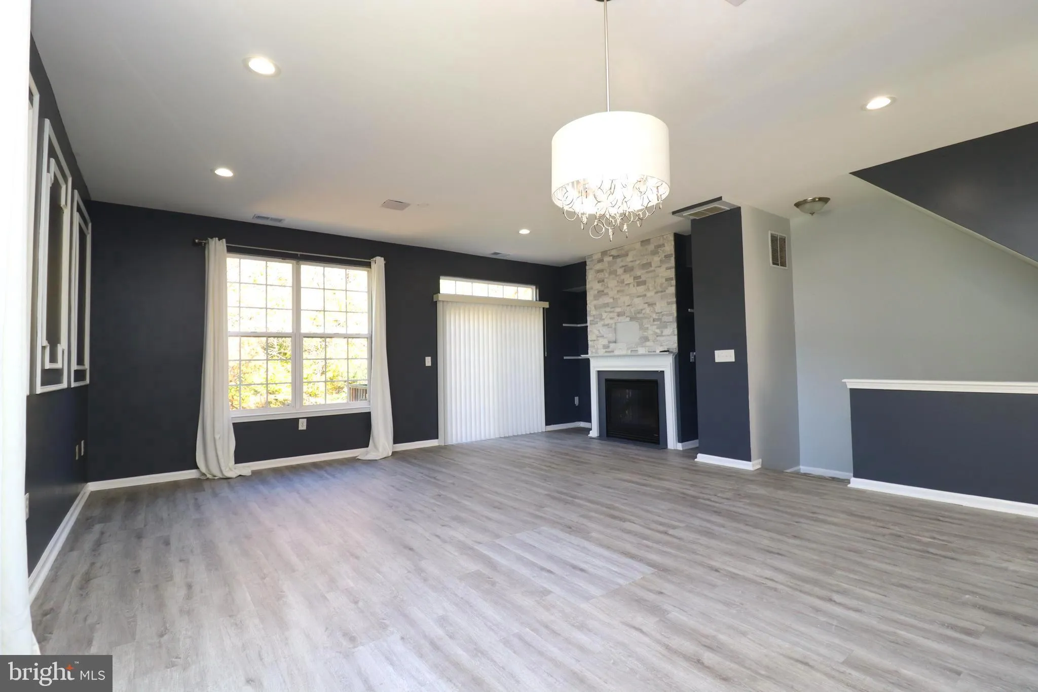 Williamstown, New Jersey 08094, United States, 3 Bedrooms Bedrooms, ,4 BathroomsBathrooms,Residential,Active,234176