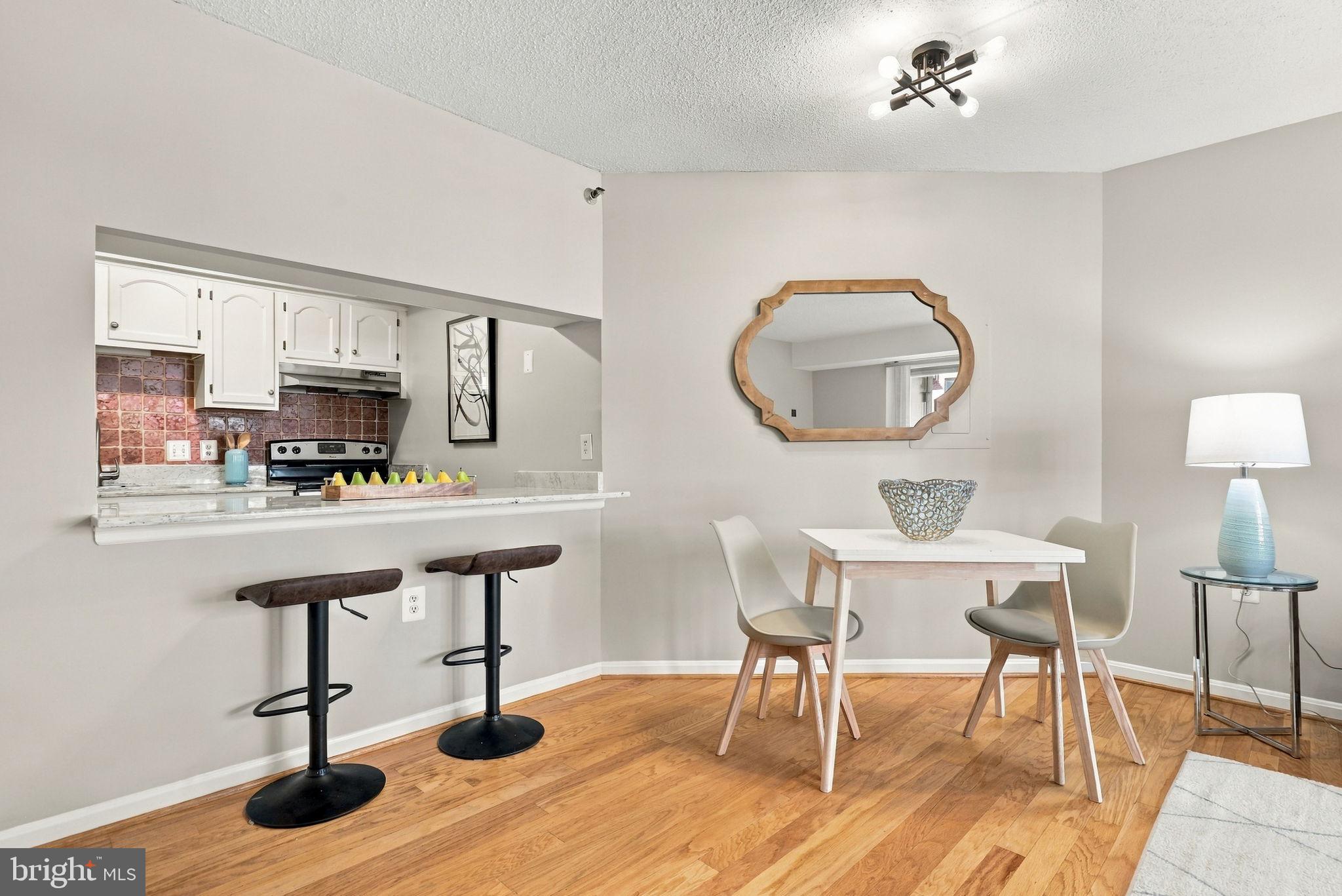 1301 N COURTHOUSE ROAD 1114