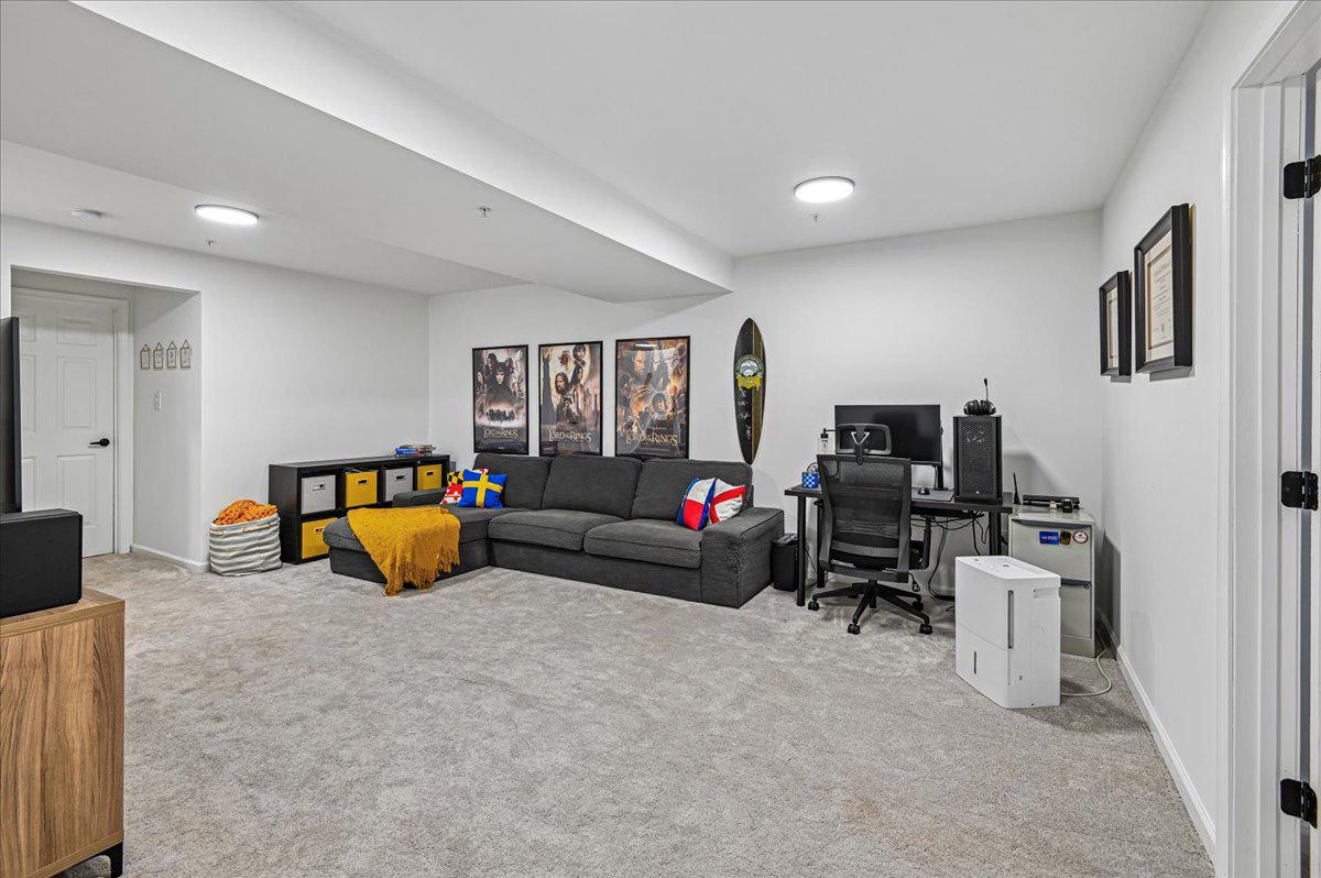 PINEY ORCHARD - Residential