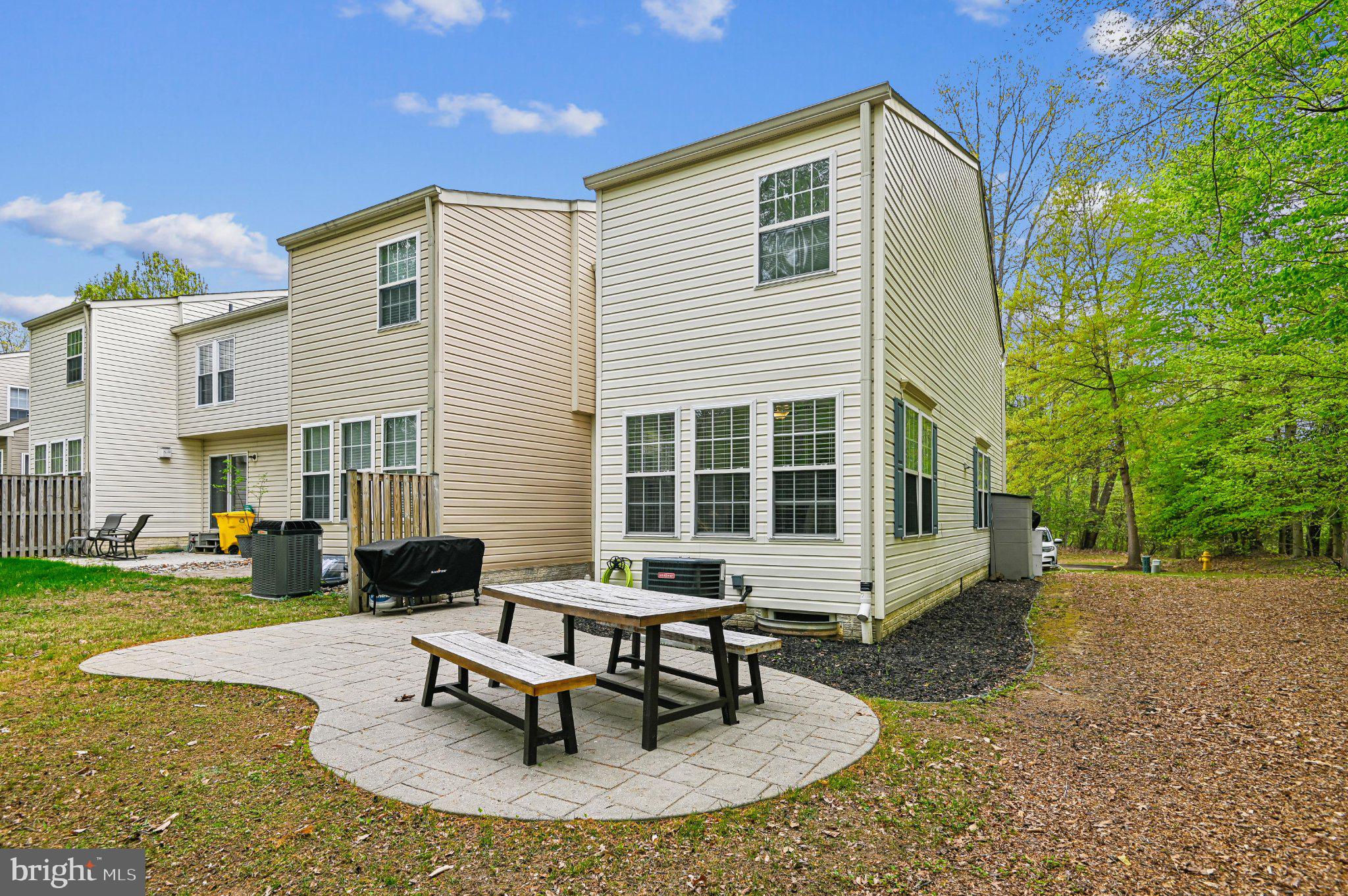 PINEY ORCHARD - Residential