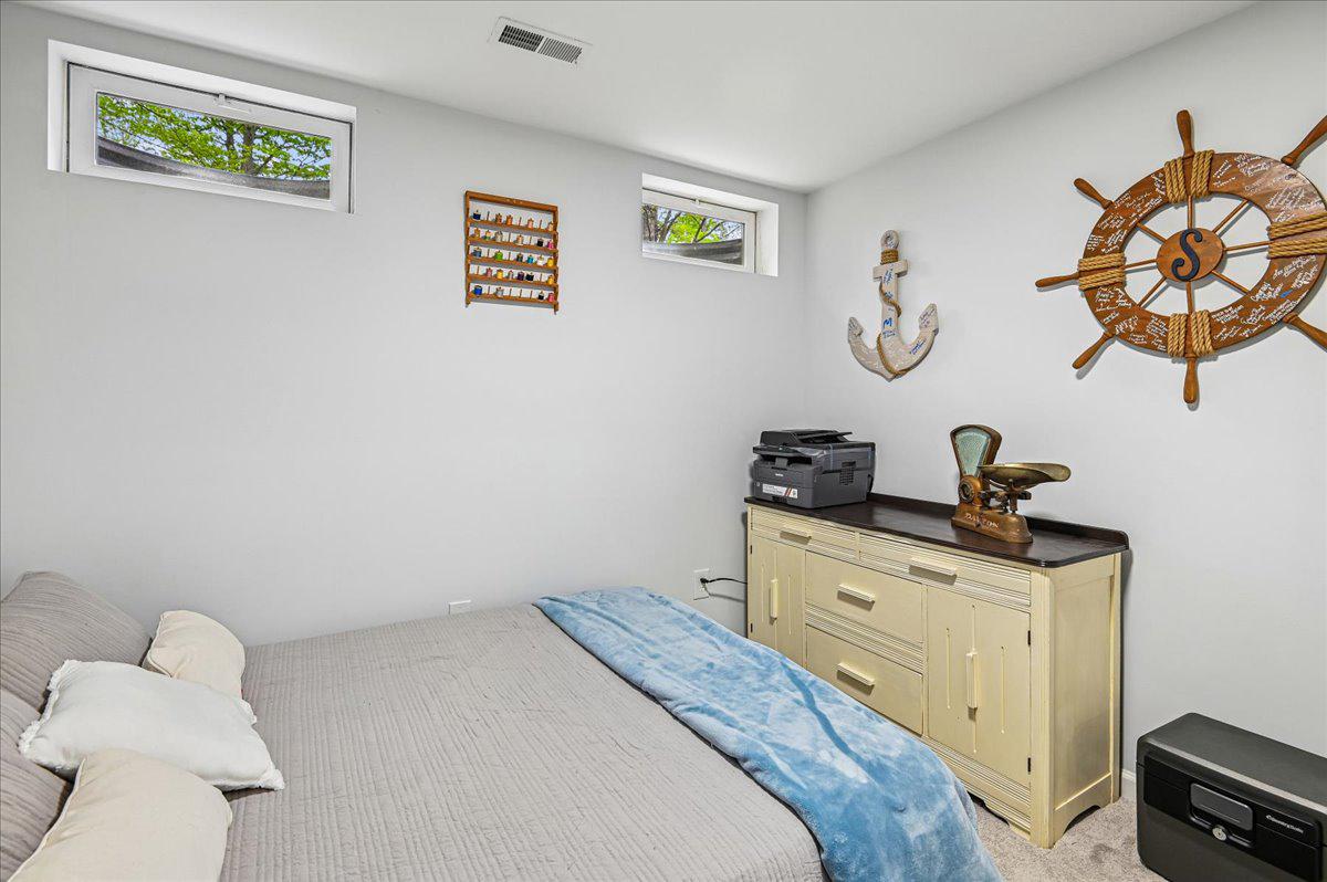 PINEY ORCHARD - Residential