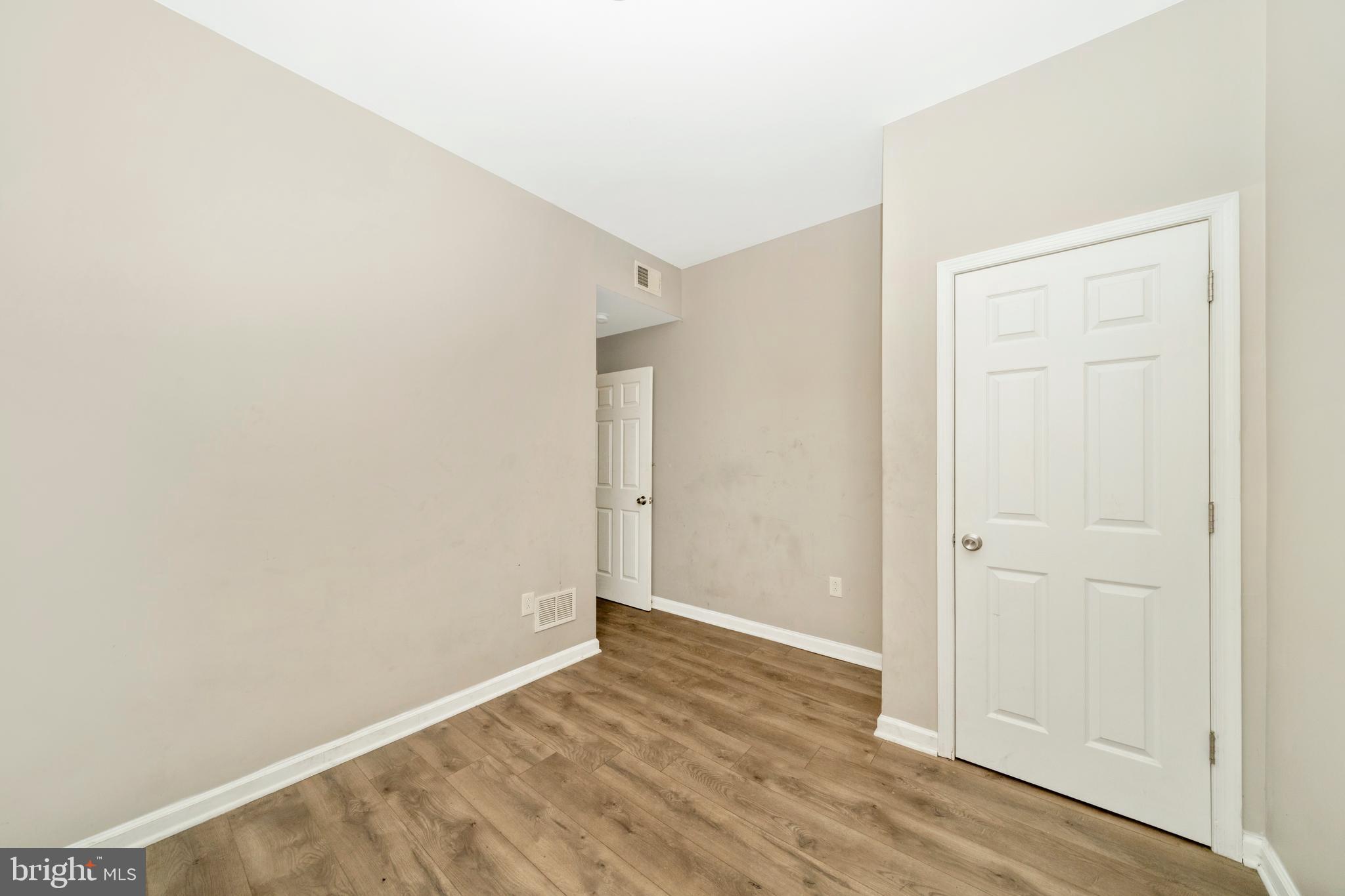 HARLEM PARK - Residential Income