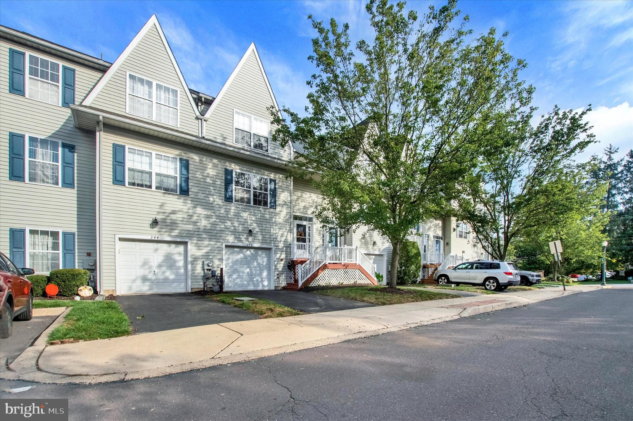 246 ROOSEVELT AVENUE