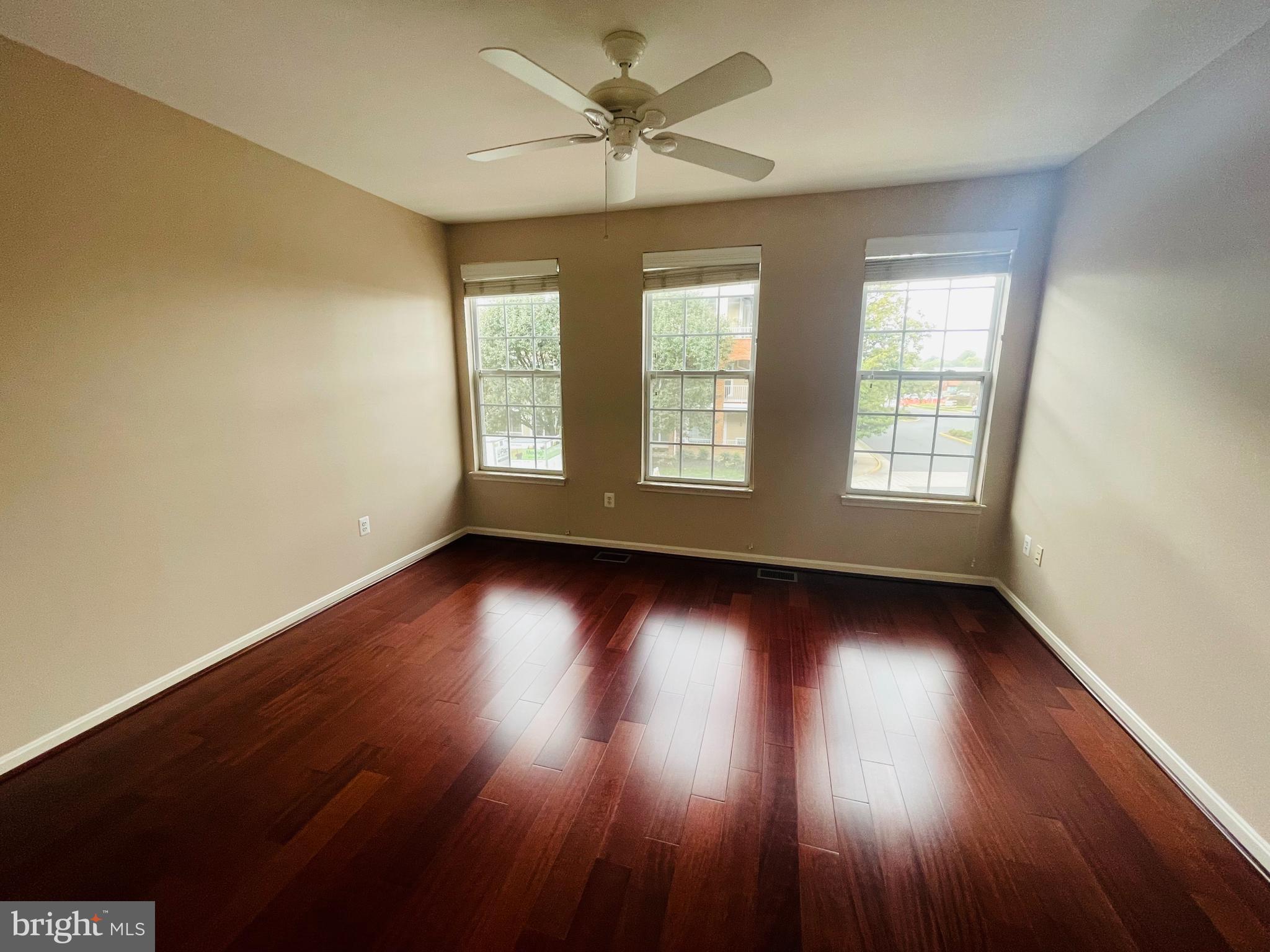 WESTBRIAR PLAZA - Residential Lease