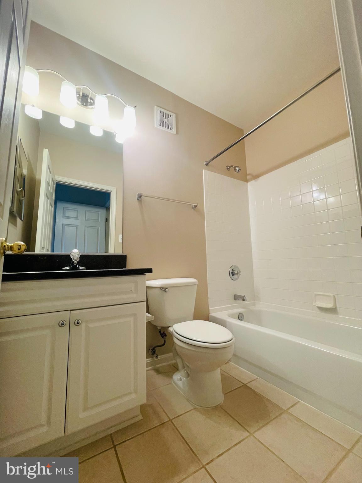 WESTBRIAR PLAZA - Residential Lease