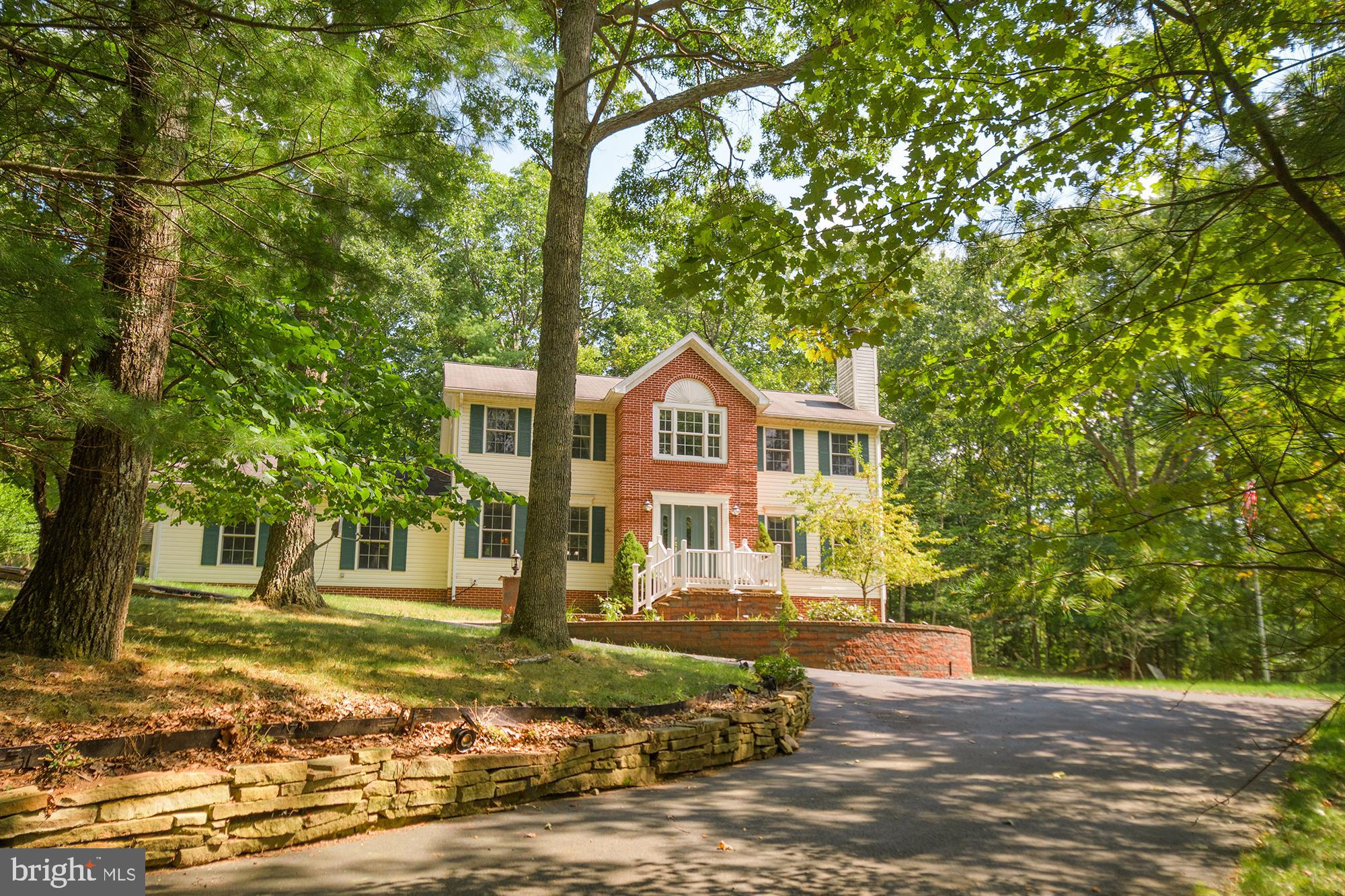 60 WOODLAND AVENUE