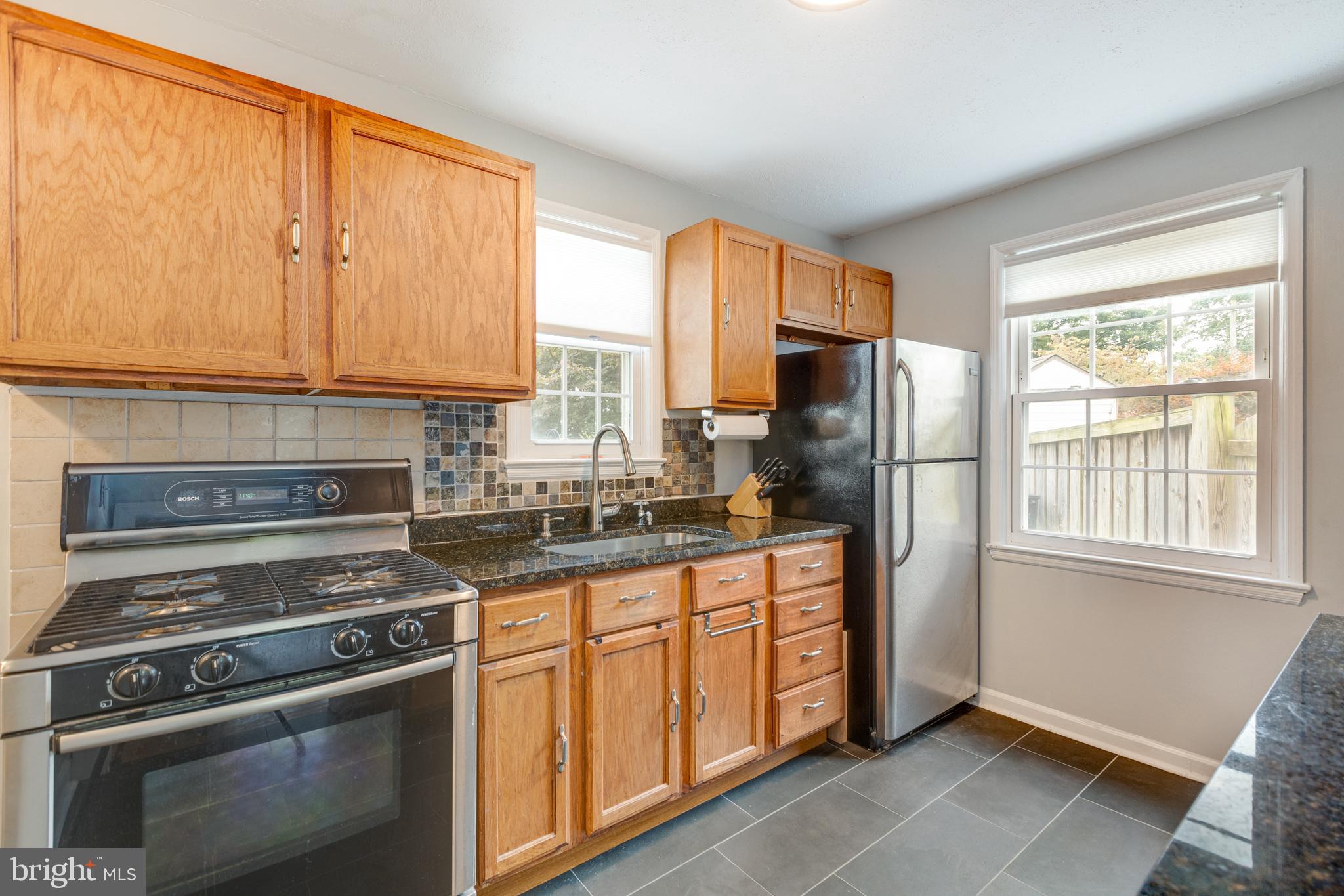 WEST LAWN - Residential