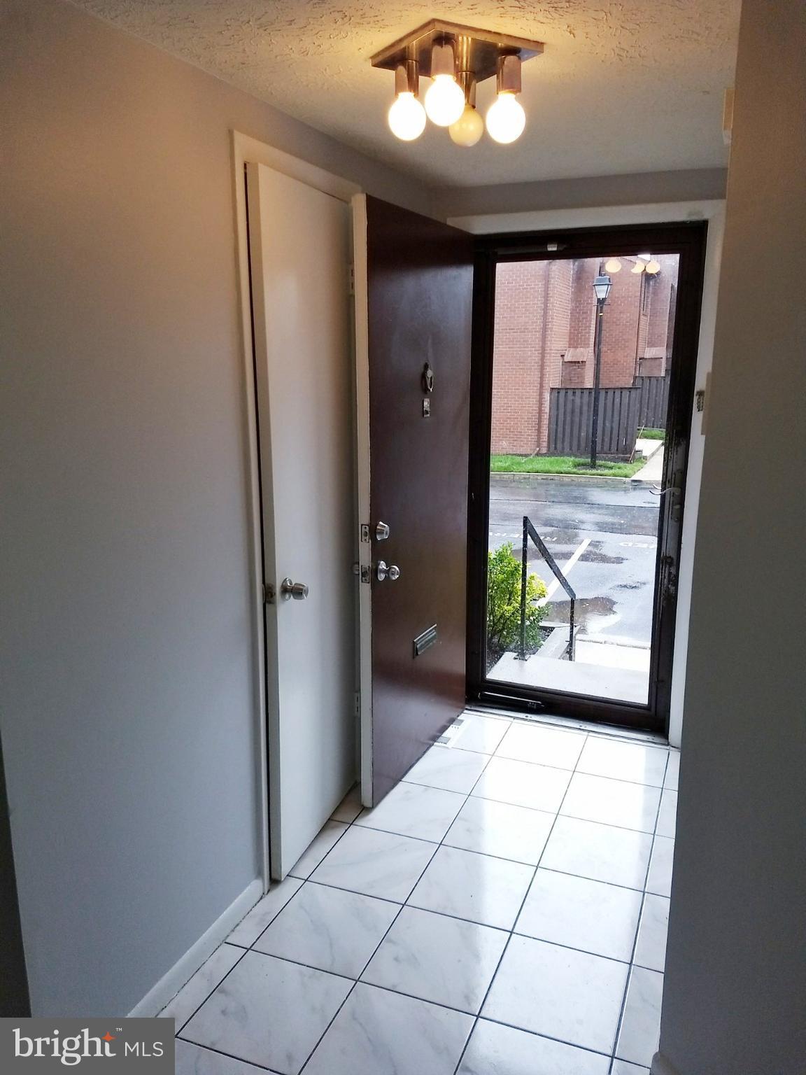 SLADE VILLAGE - Residential