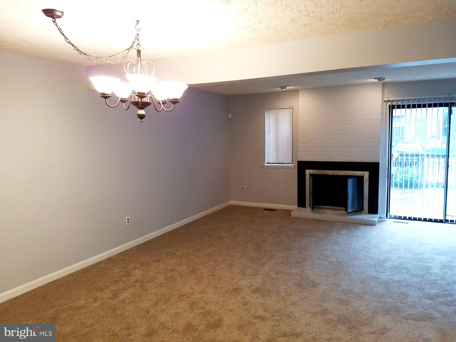 SLADE VILLAGE - Residential