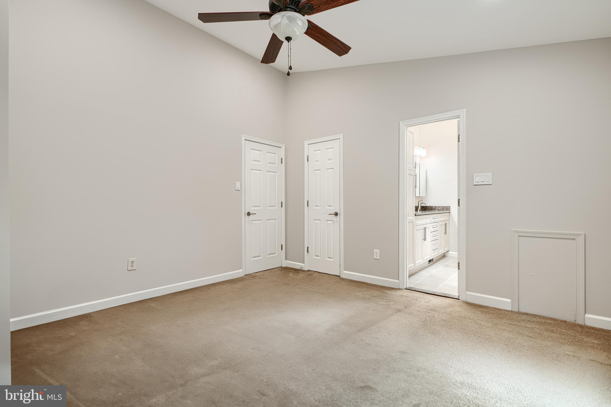 BROADVIEW - Residential