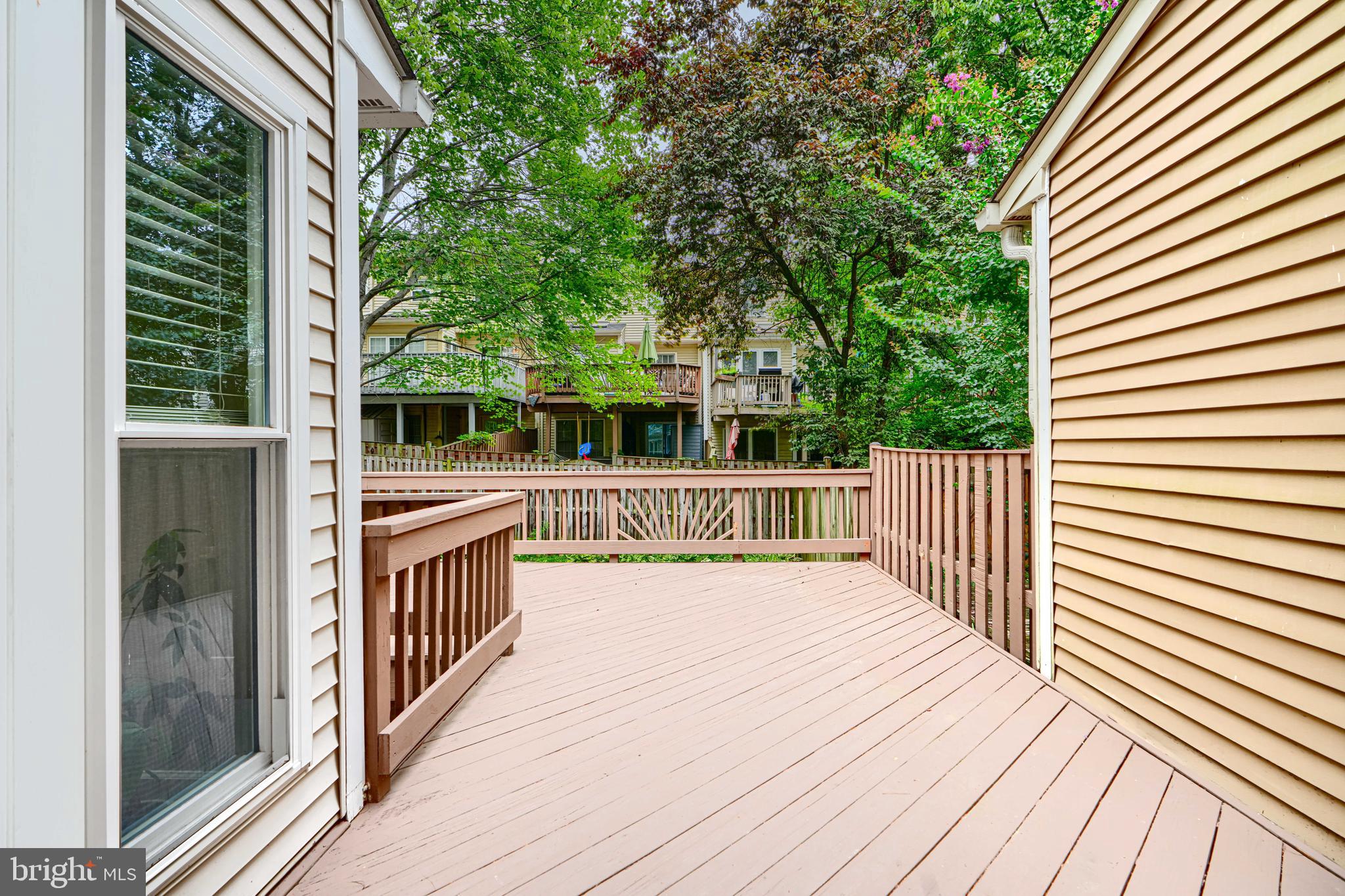 BROADVIEW - Residential