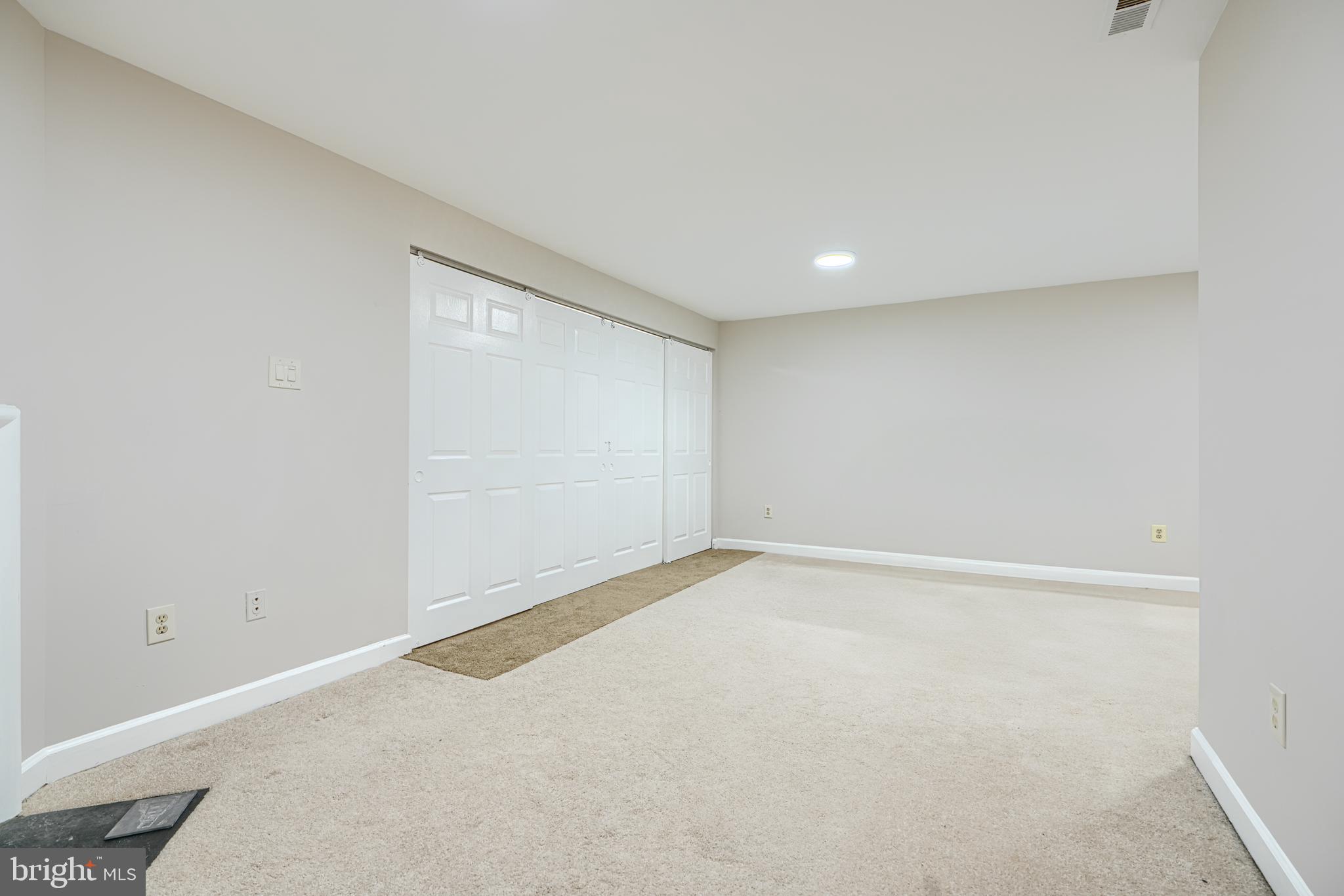 BROADVIEW - Residential