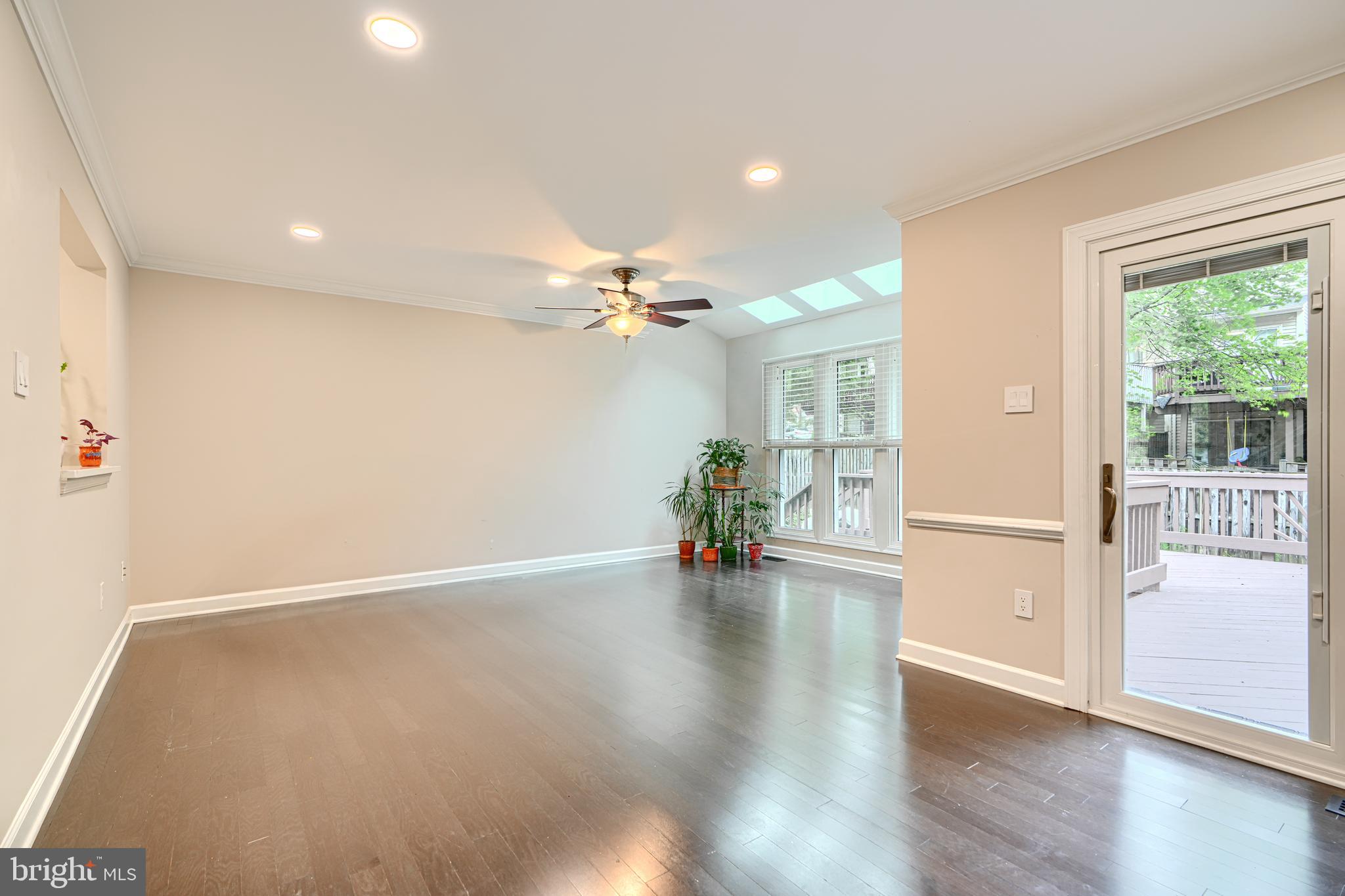 BROADVIEW - Residential