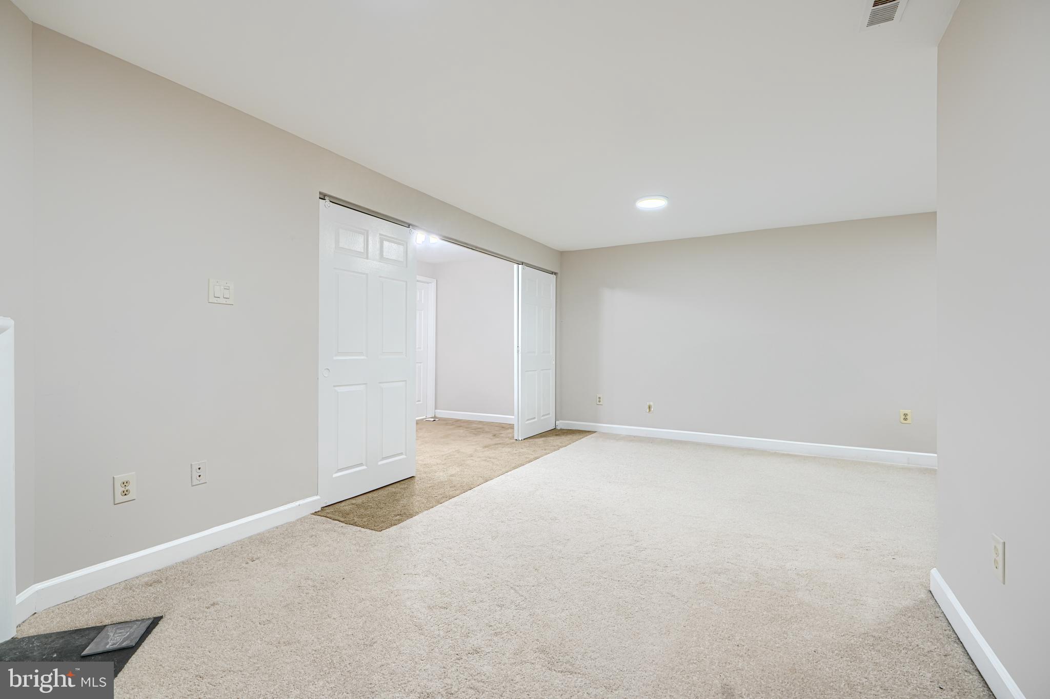 BROADVIEW - Residential