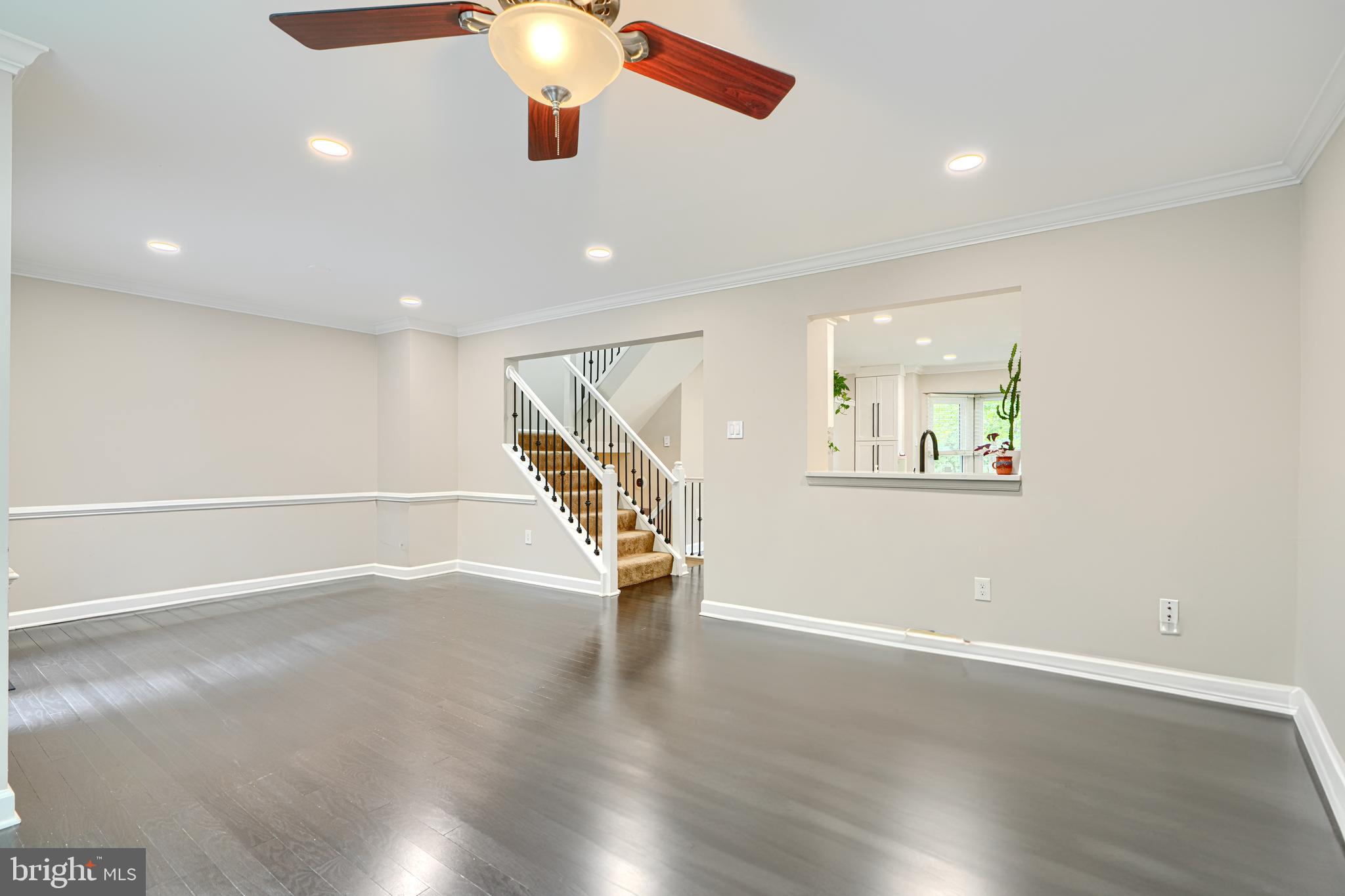 BROADVIEW - Residential